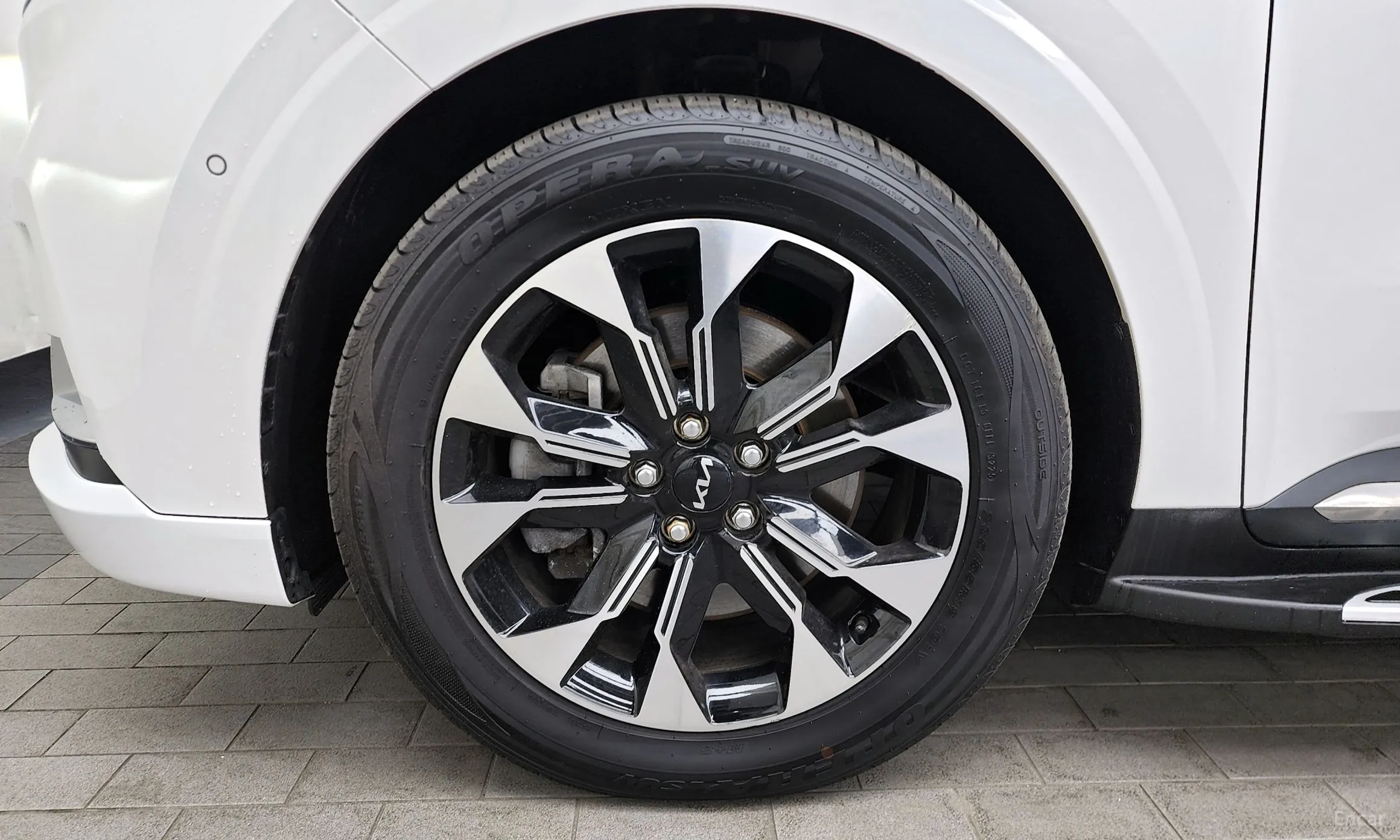 Kia Carnival Gen 4 превью 5