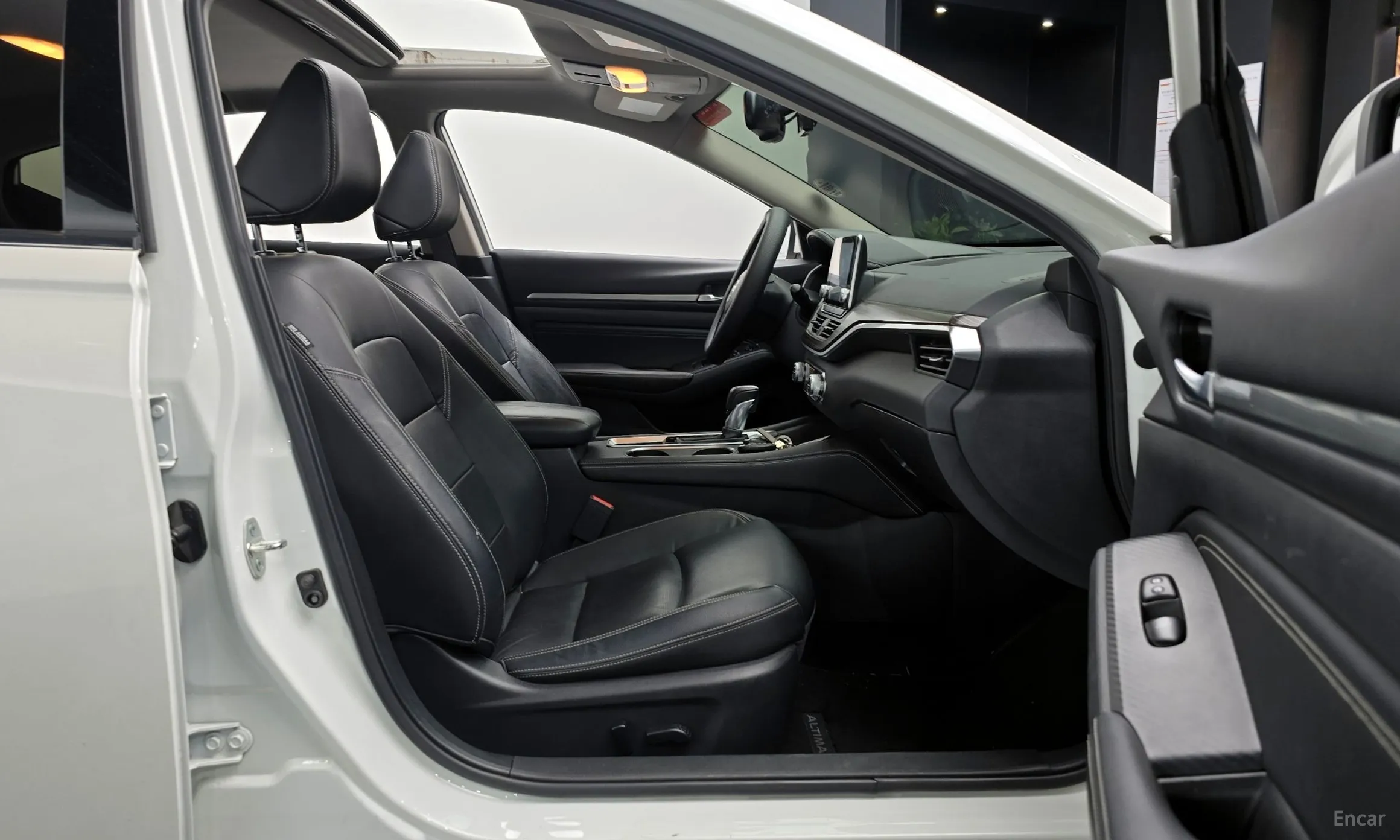 Nissan Altima (L34) превью 10