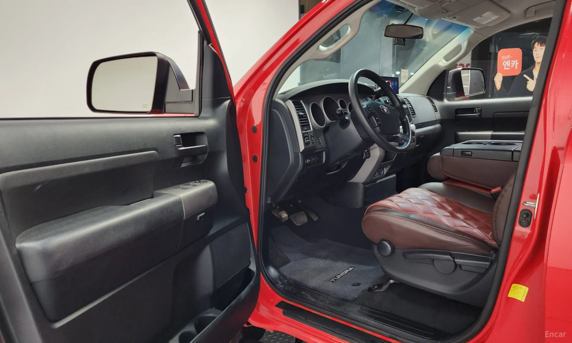 Toyota tundra превью 10