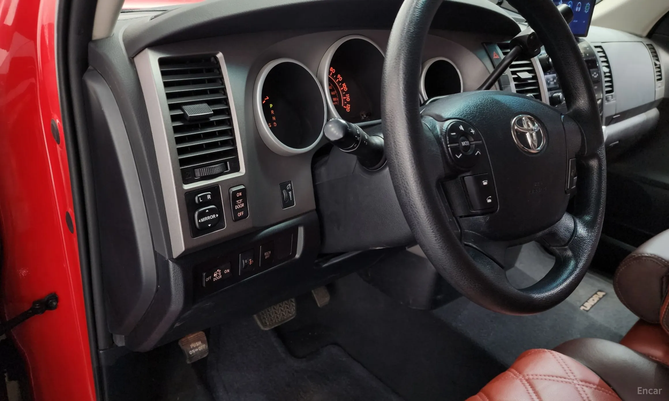 Toyota tundra превью 14
