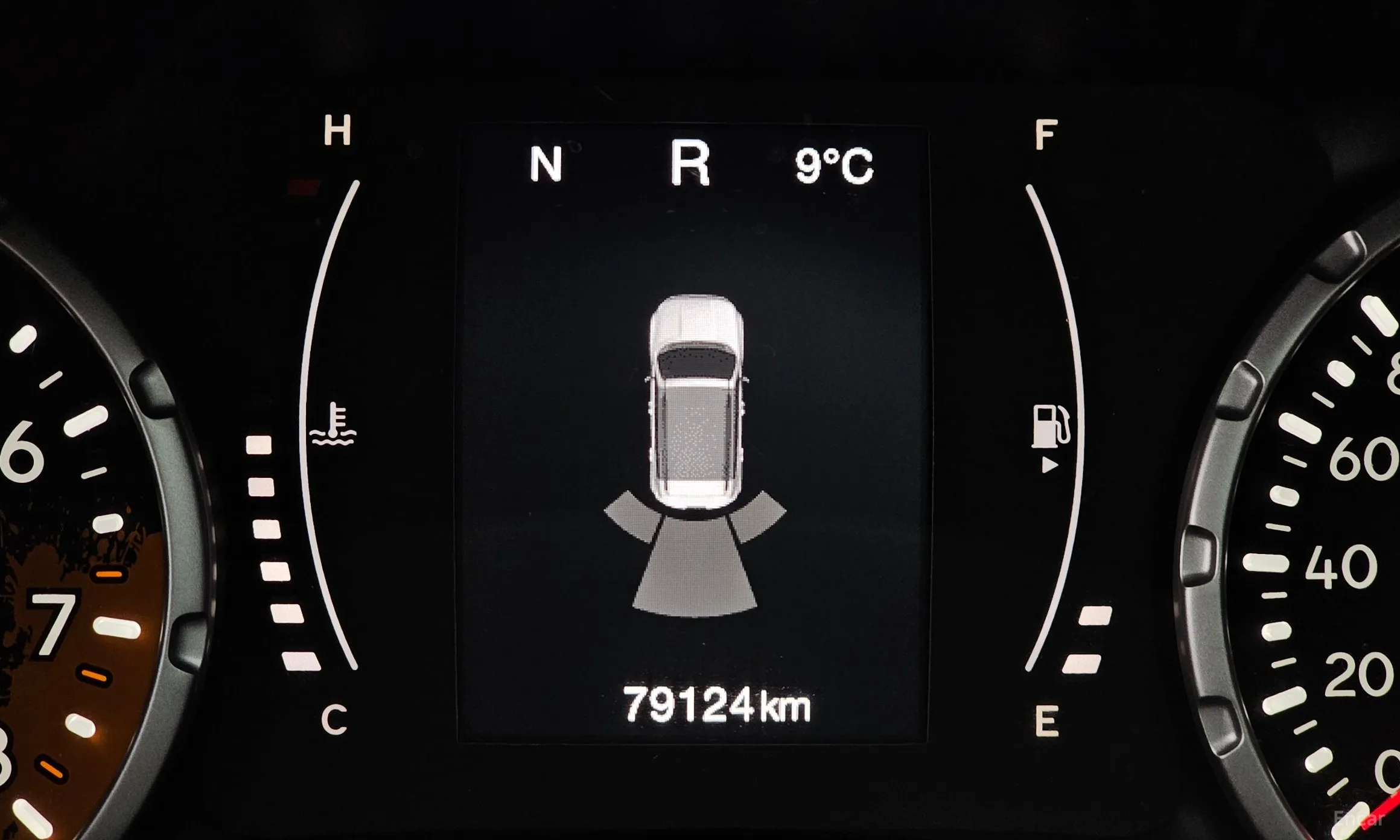 Jeep Renegade превью 16