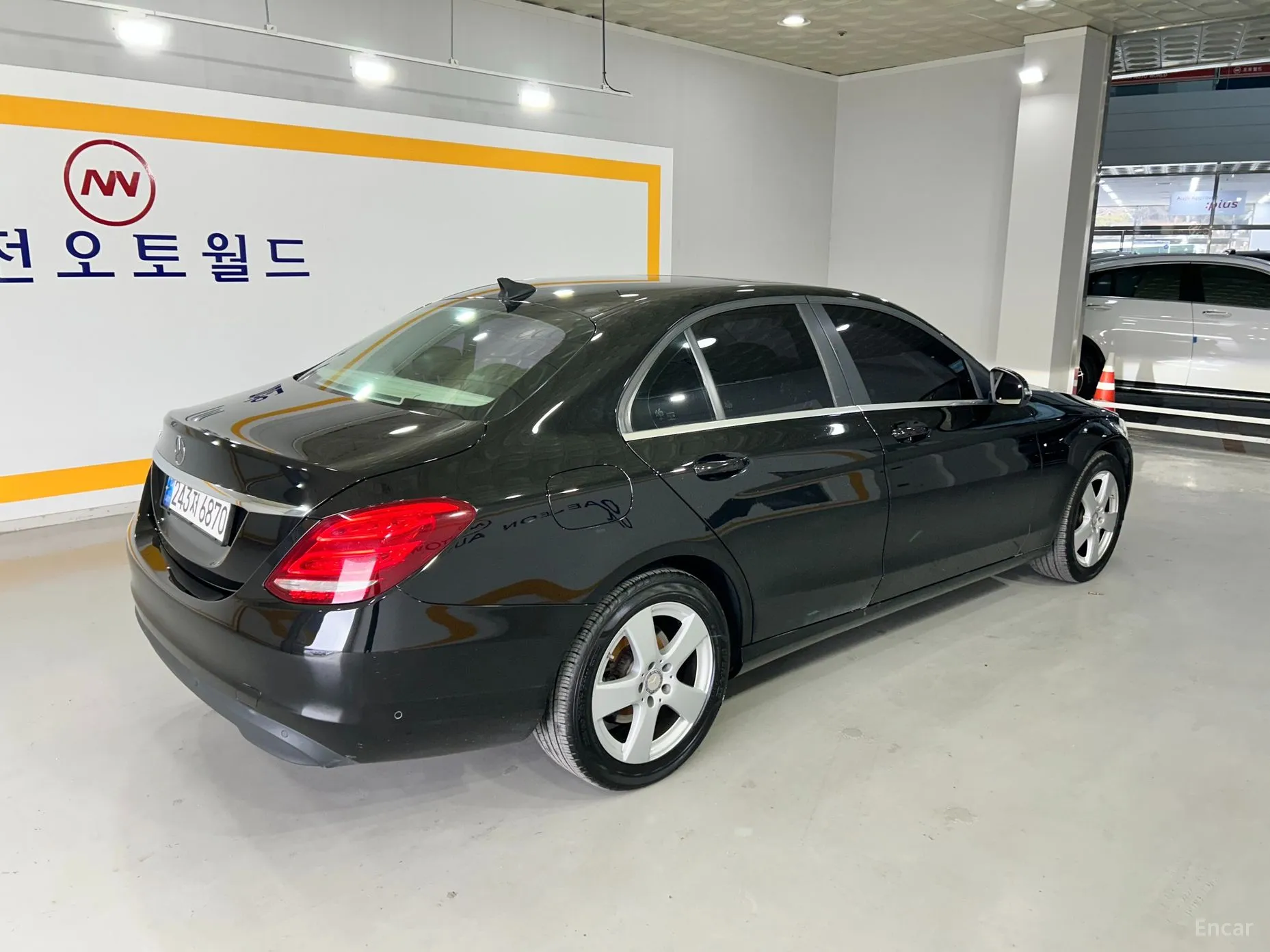 Mercedes Benz C-Class W205 превью 5