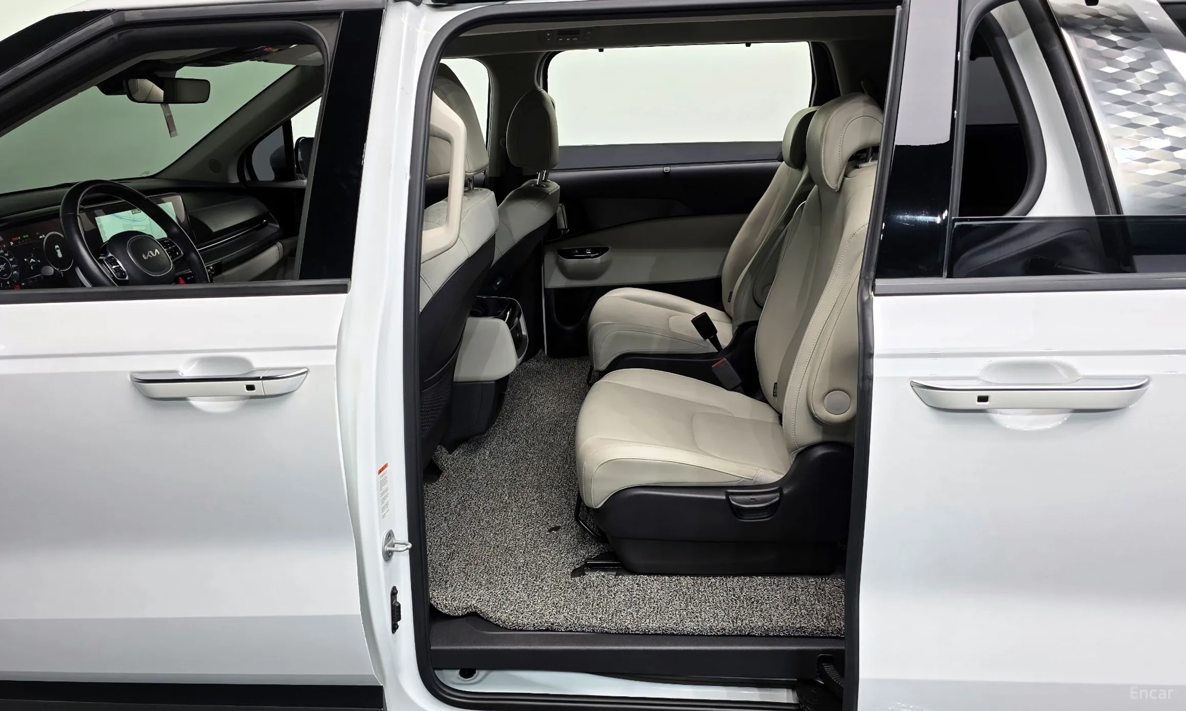 Kia Carnival Gen 4 превью 12
