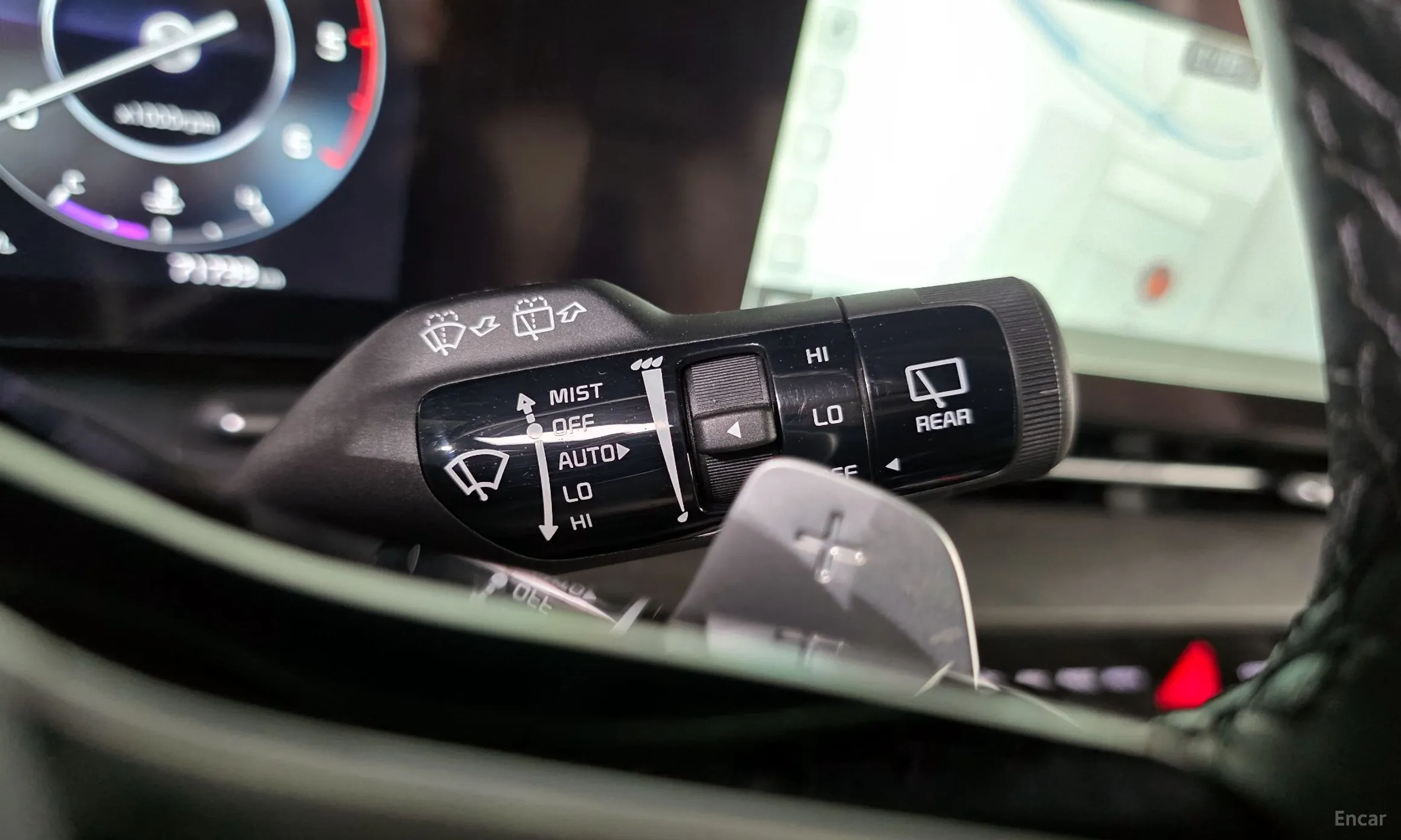 Kia Carnival Gen 4 превью 18