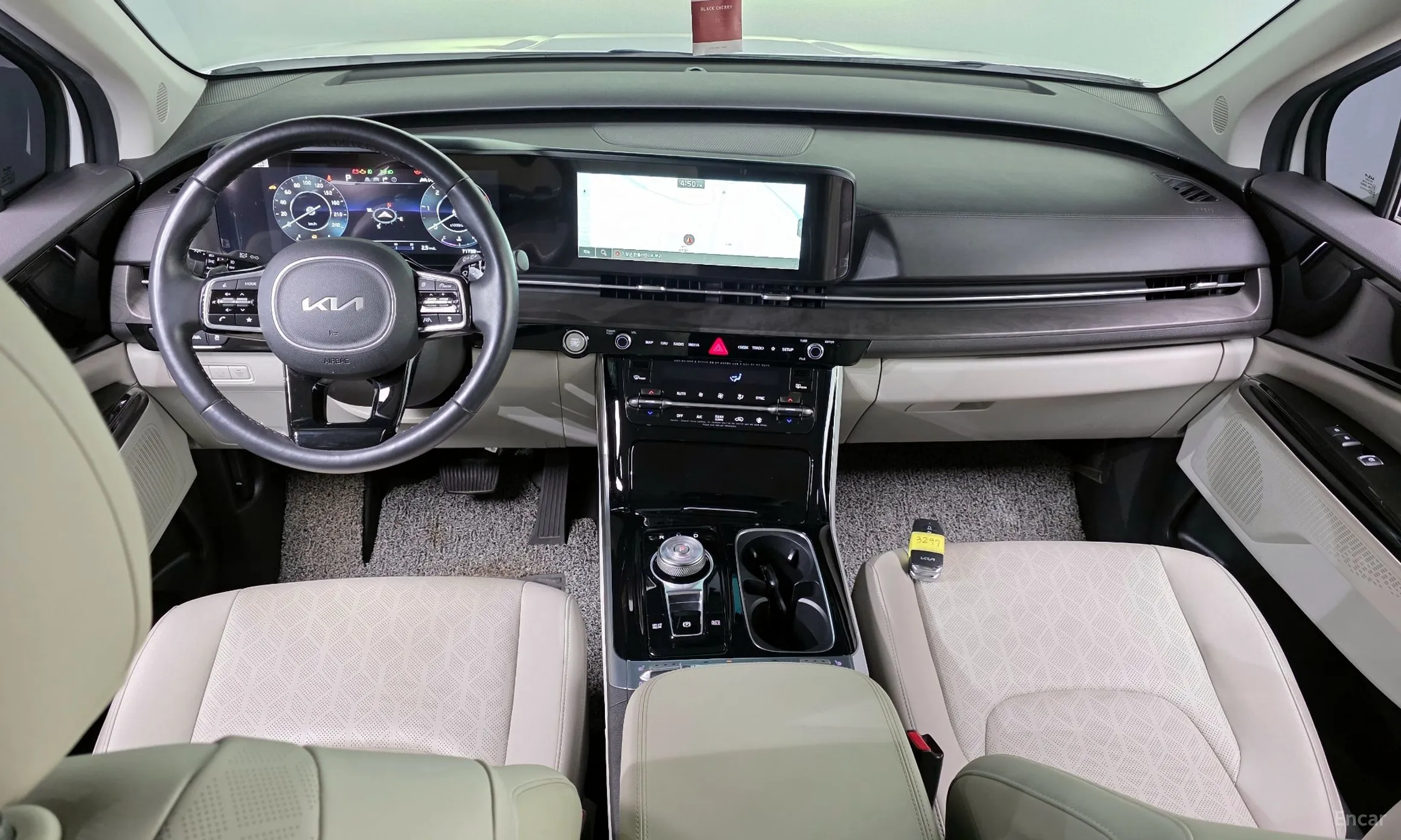Kia Carnival Gen 4 превью 7
