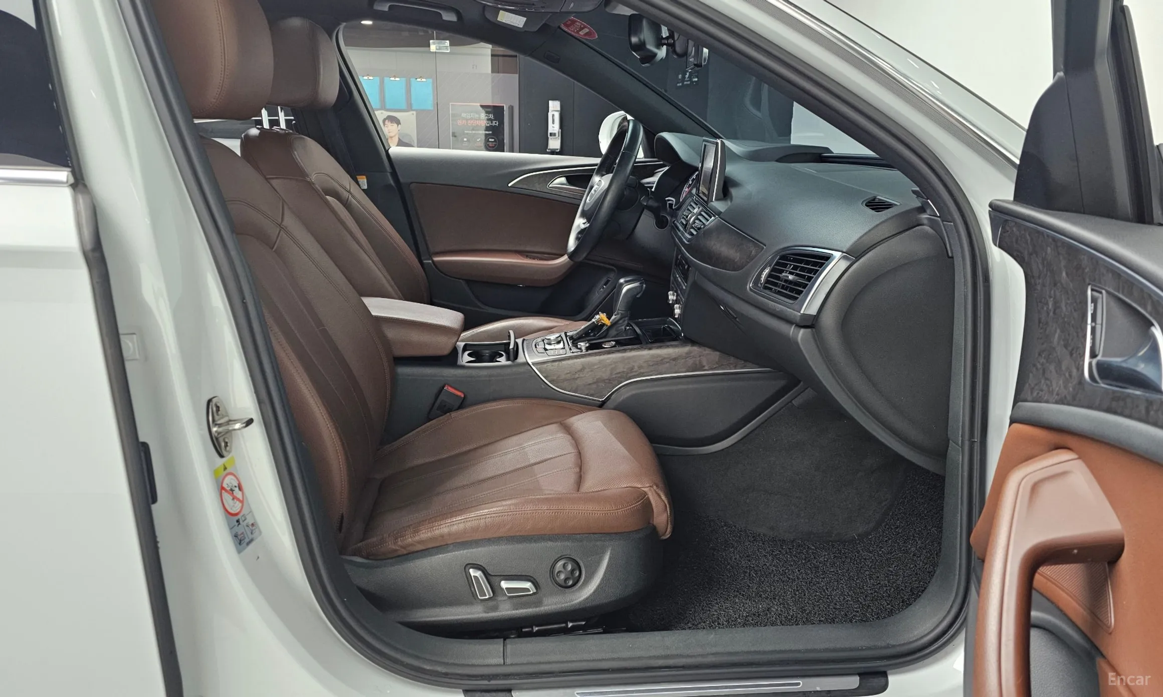 Audi New A6 превью 11