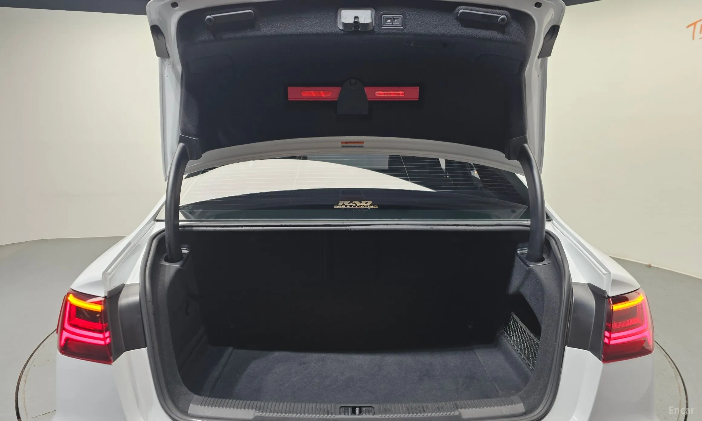 Audi New A6 превью 20