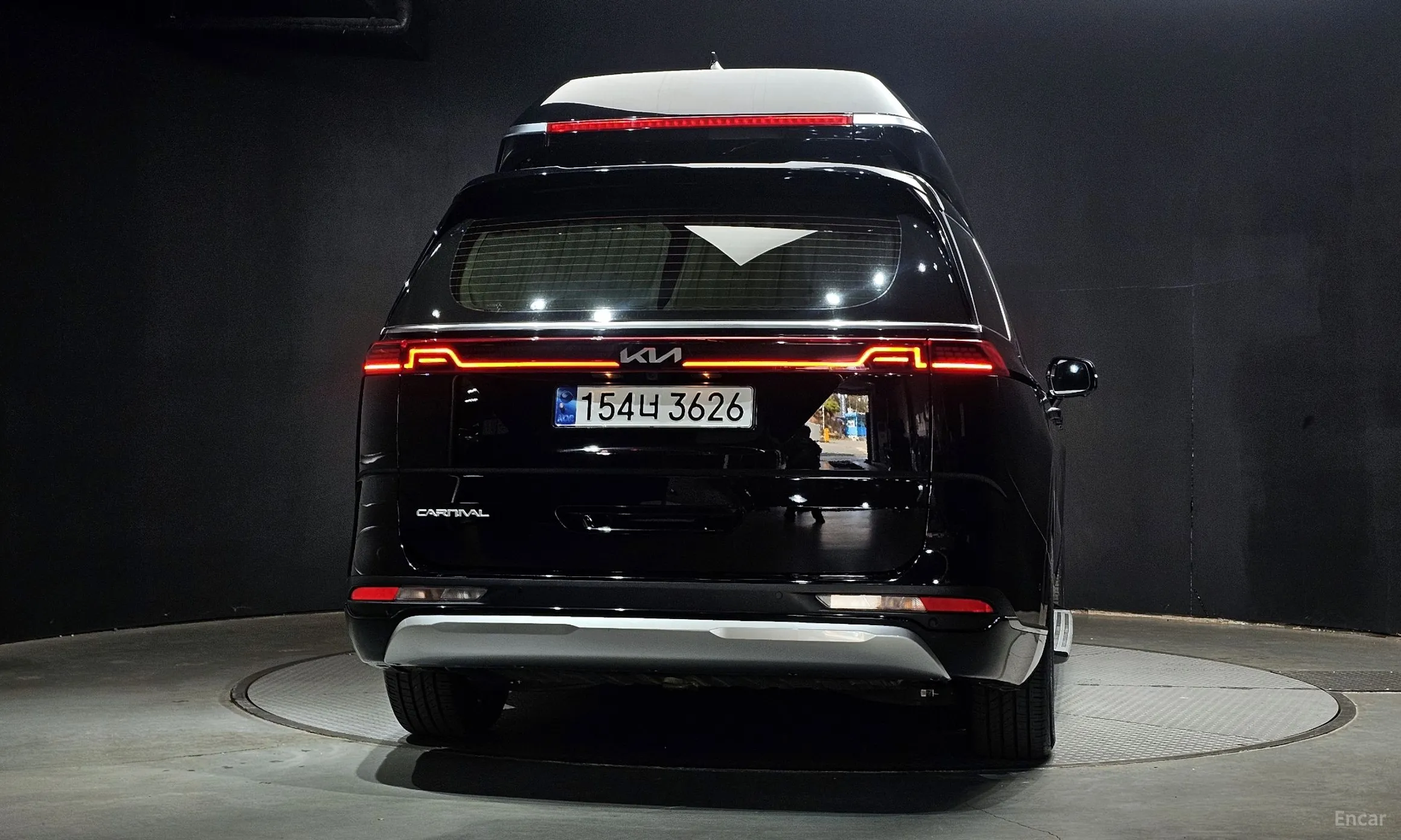 Kia Carnival Gen 4 превью 4