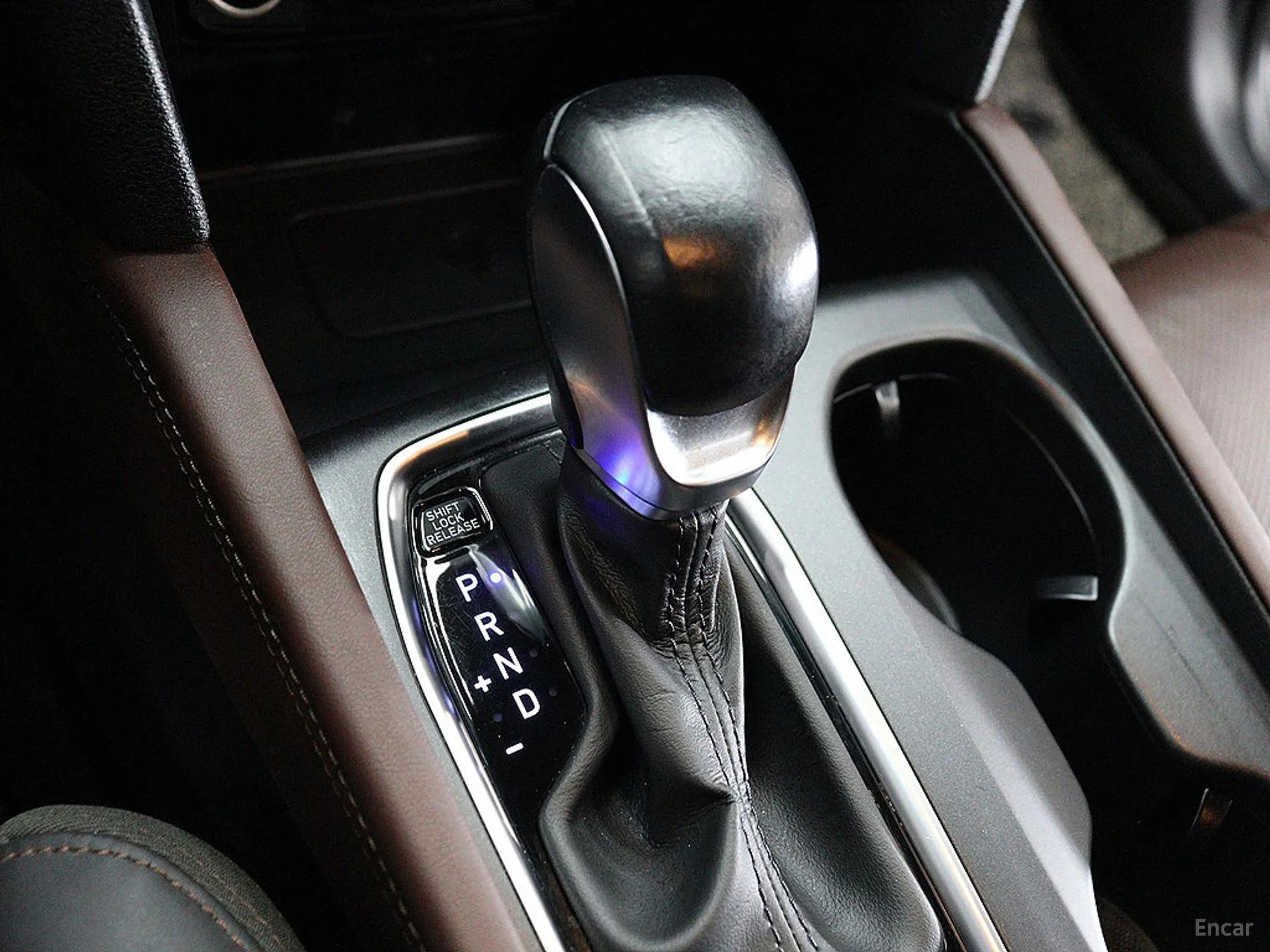 Hyundai Santa Fe TM превью 8