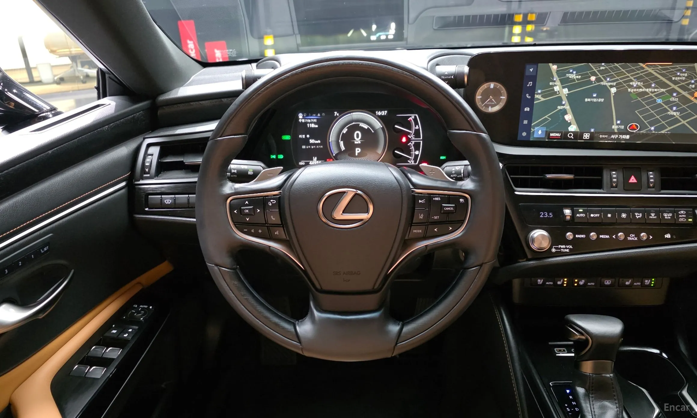 Lexus ES300h 7th Generation превью 13