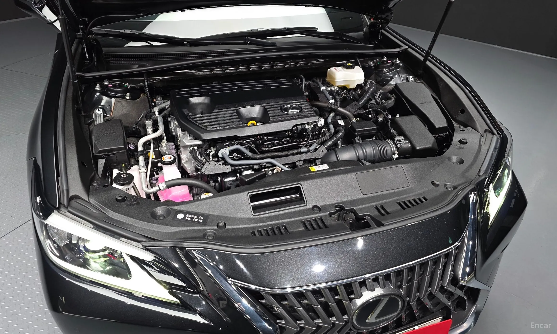Lexus ES300h 7th Generation превью 6