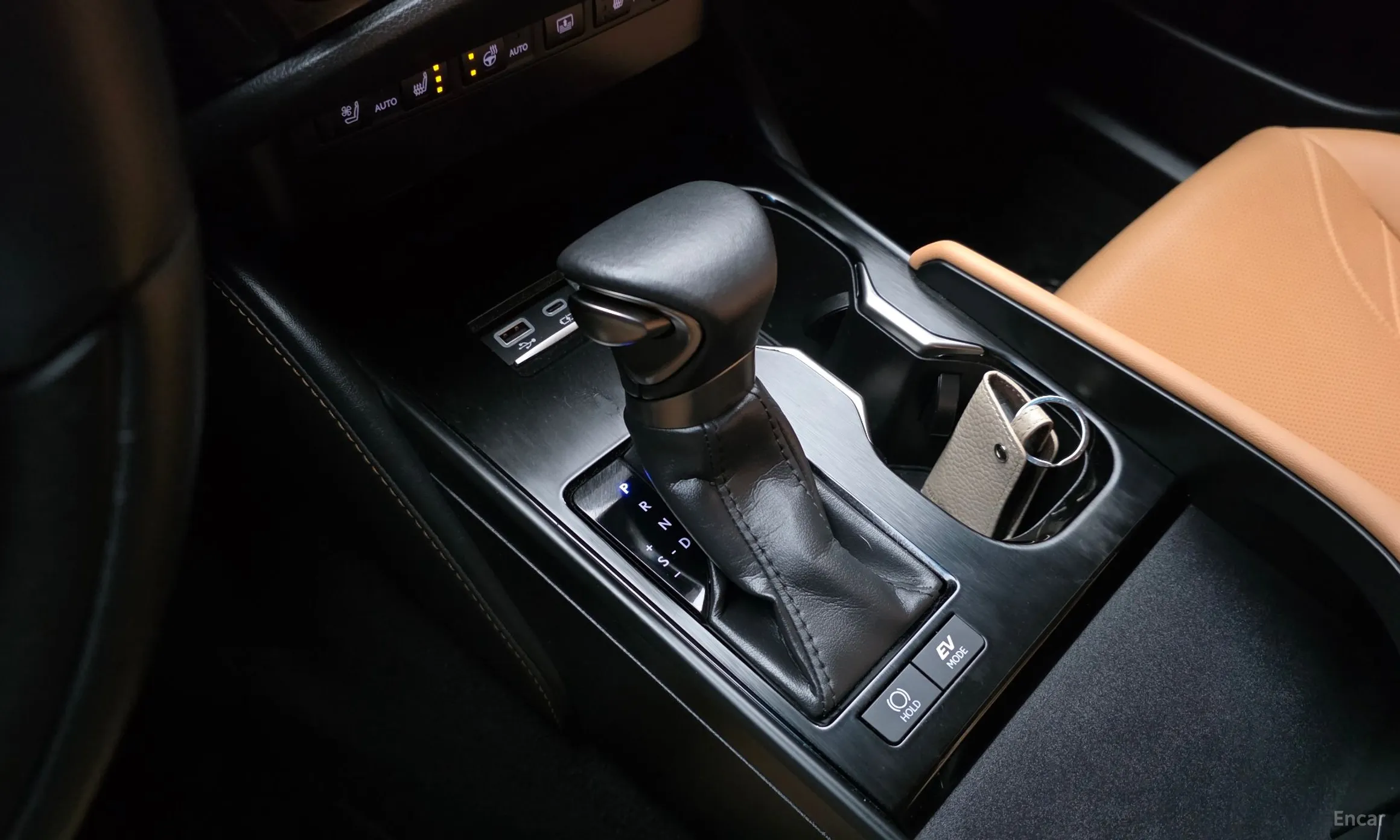 Lexus ES300h 7th Generation превью 9