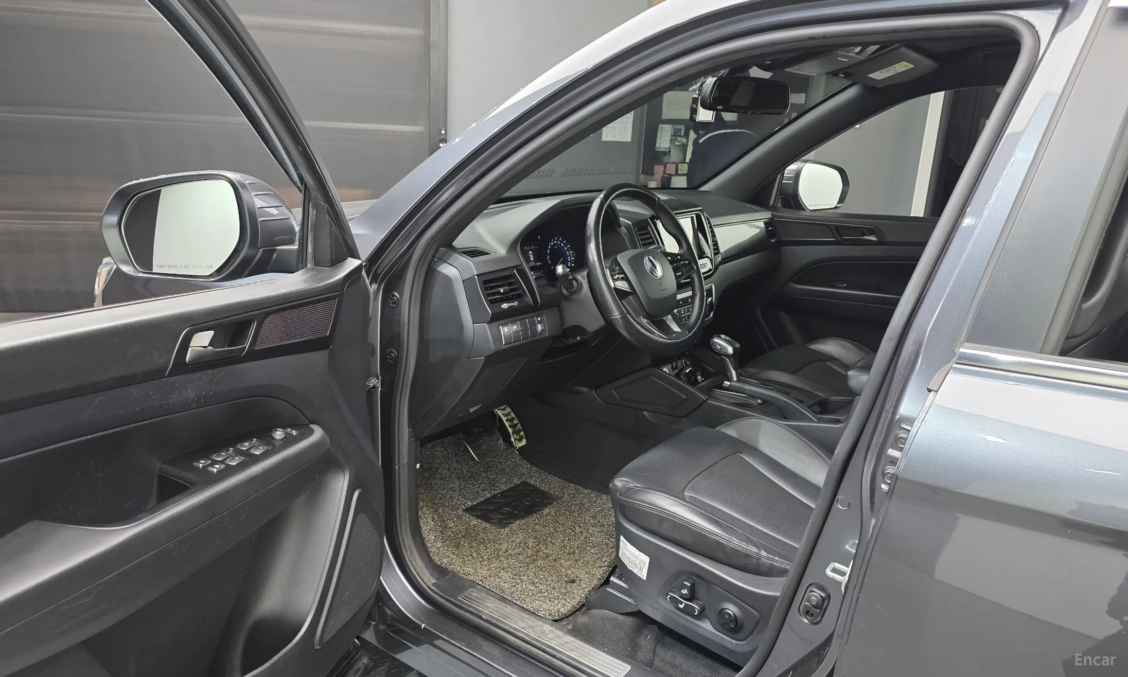 KG Mobility (SsangYong) Rexton Sports превью 10