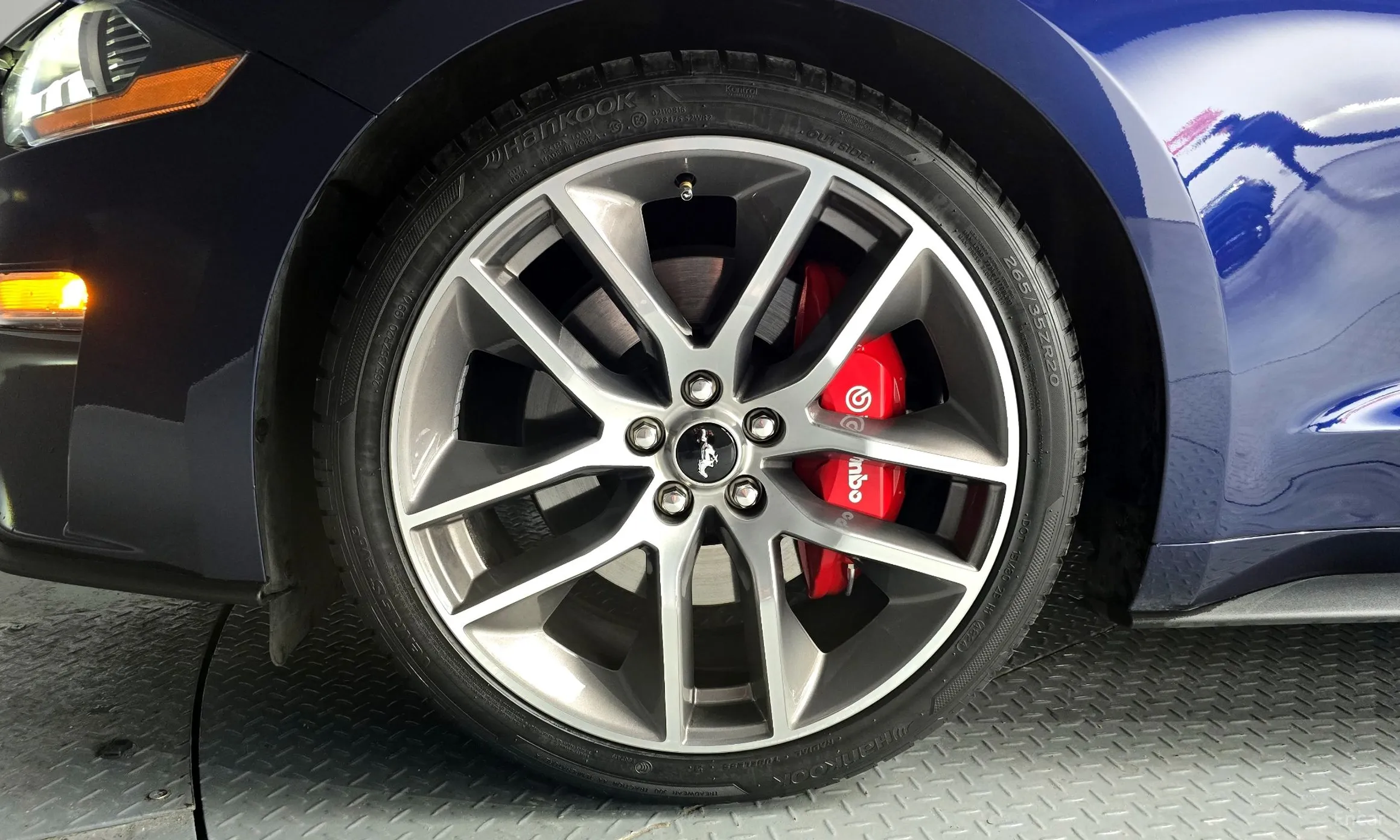 Ford Mustang превью 5