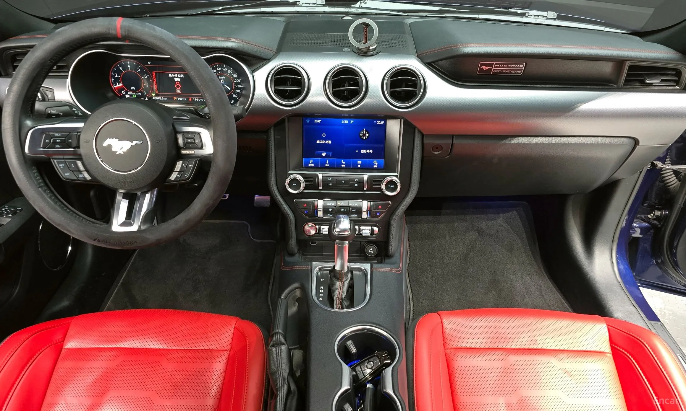 Ford Mustang превью 7