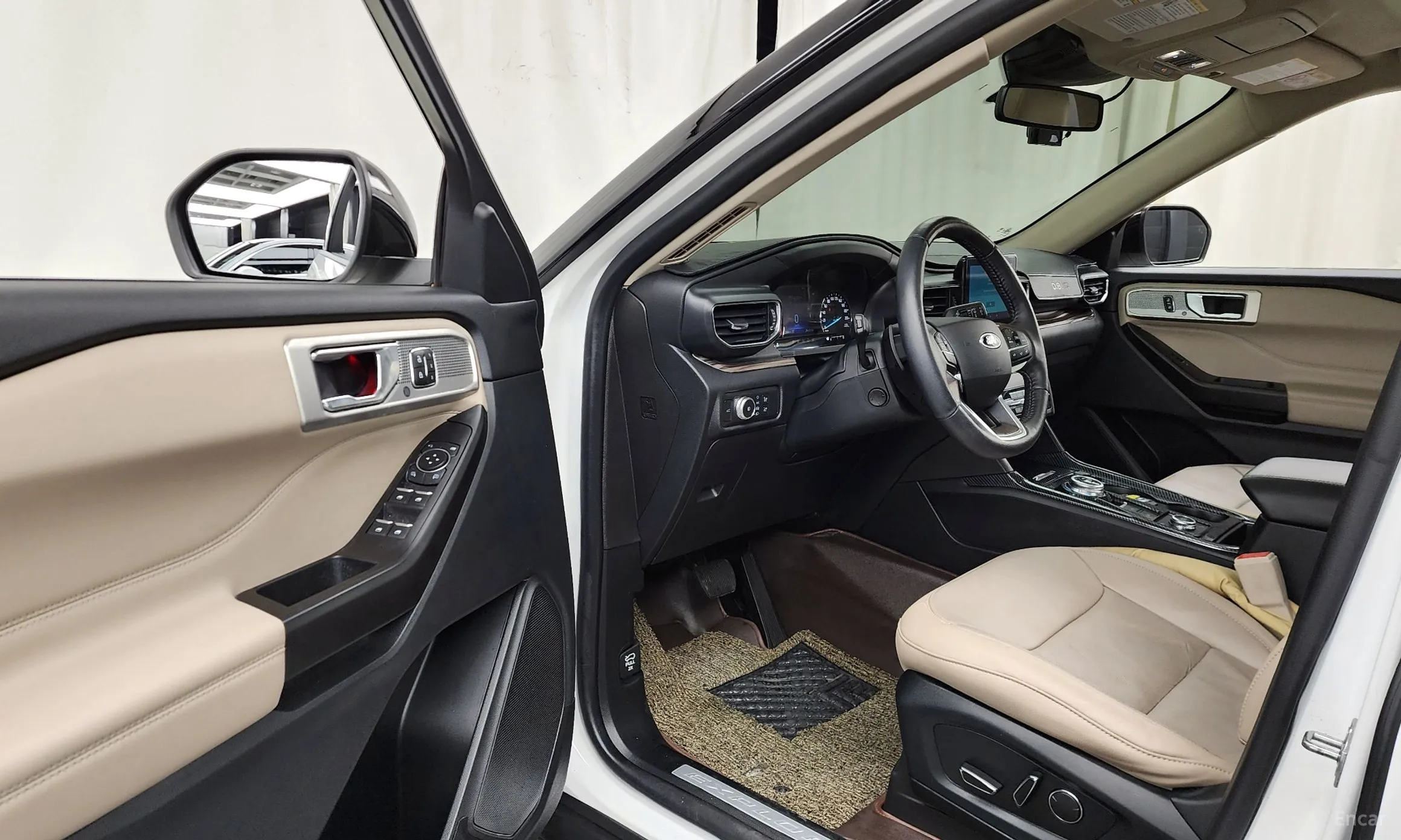 Ford Explorer 6th Generation превью 10