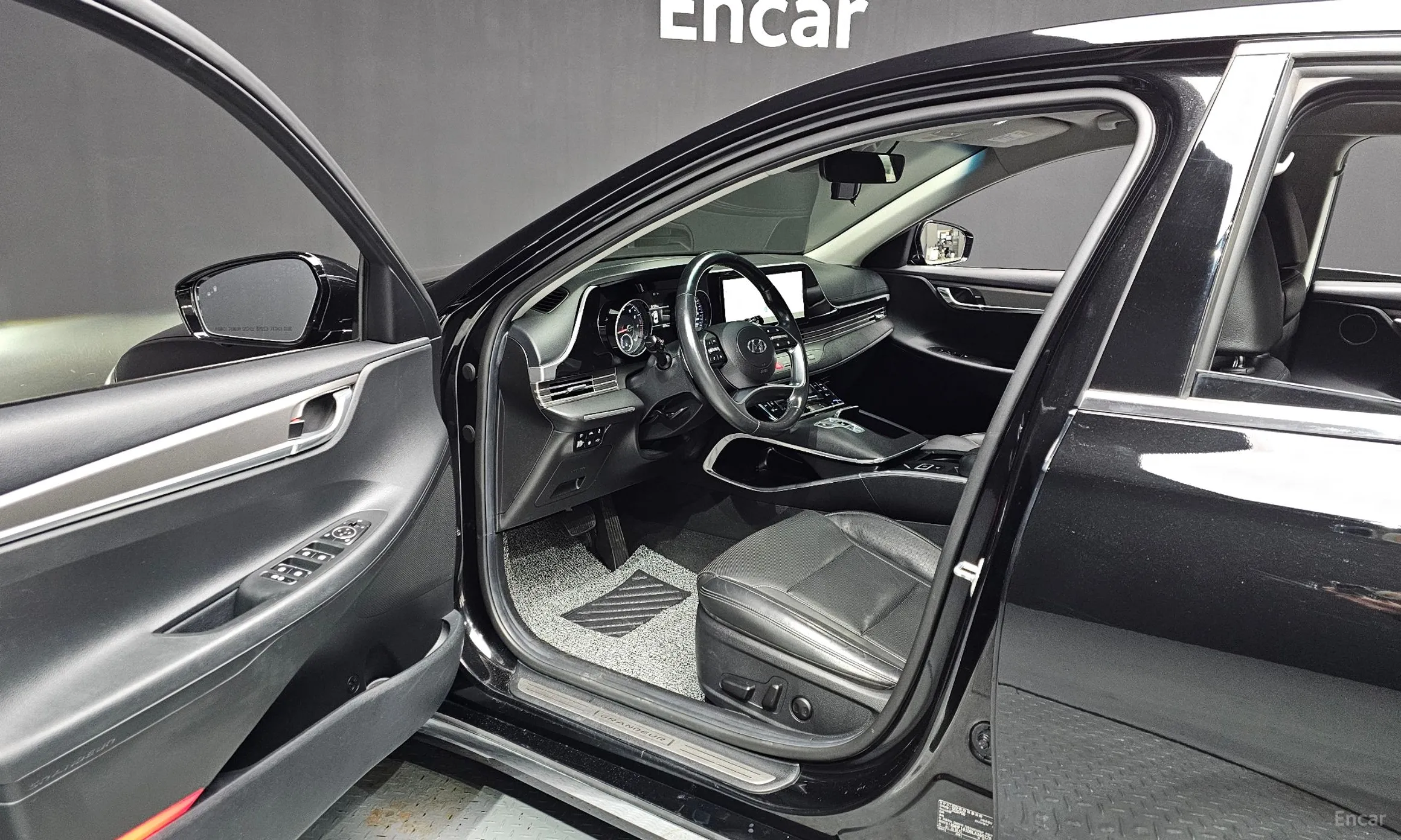 Hyundai Grandeur IG превью 10