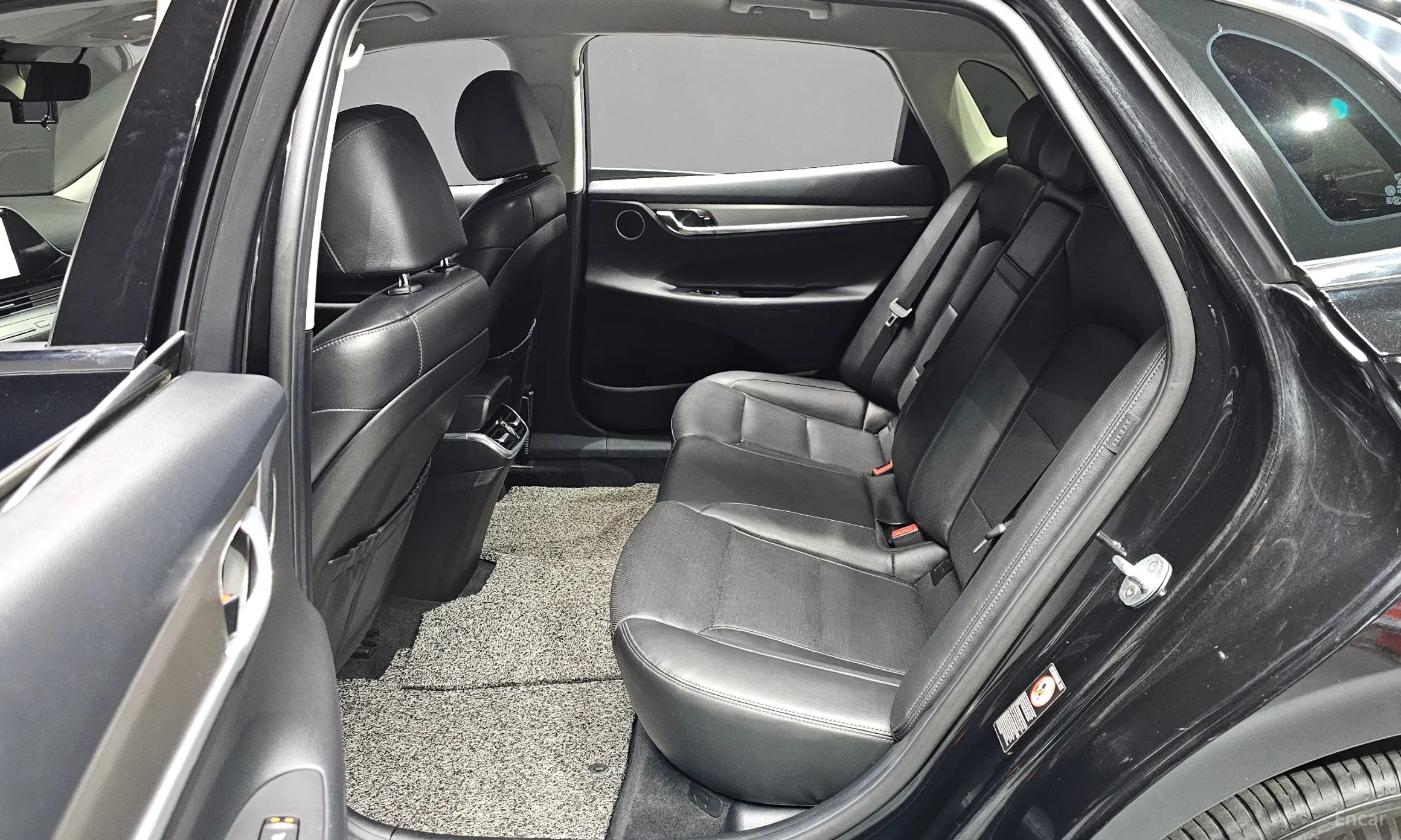 Hyundai Grandeur IG превью 12