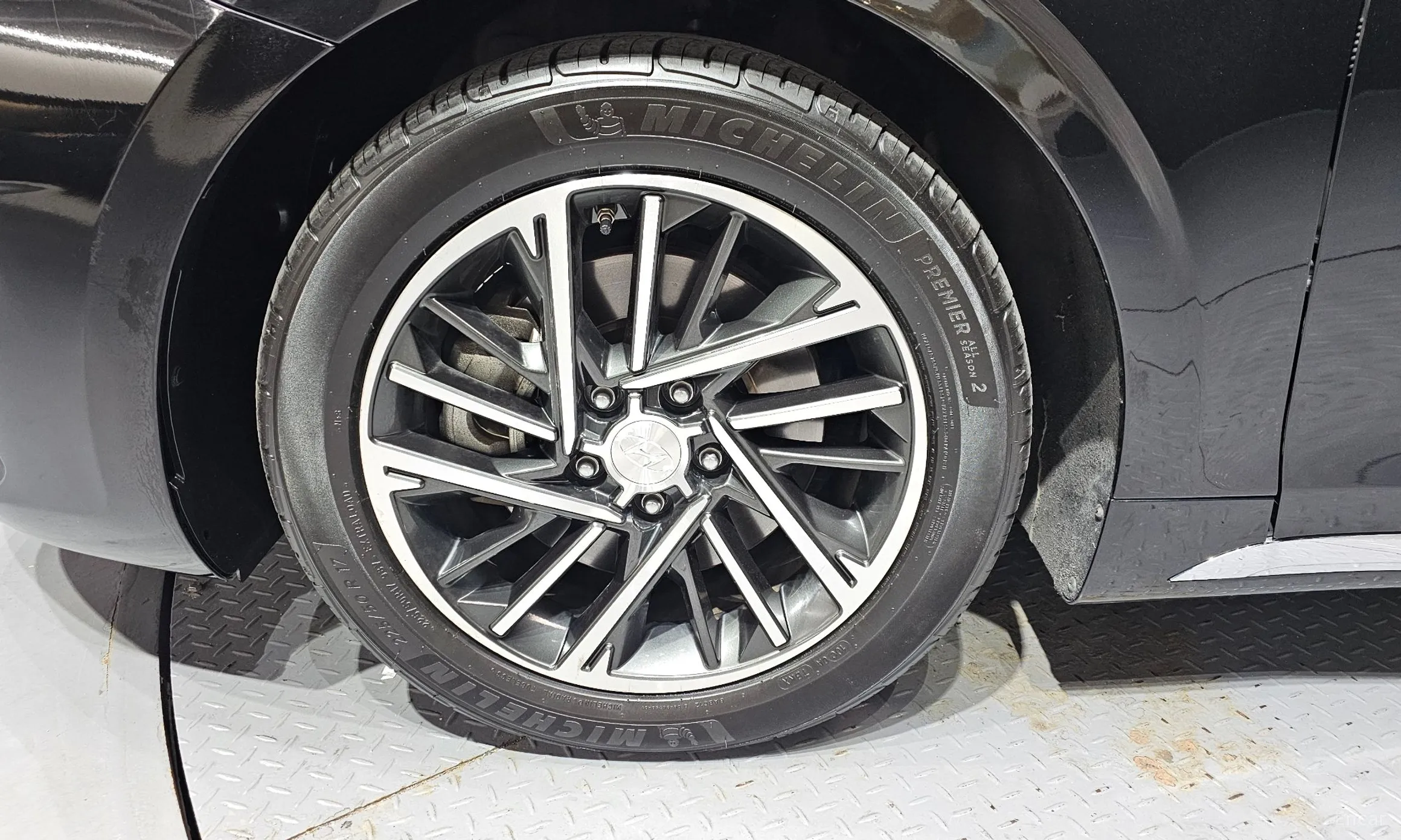 Hyundai Grandeur IG превью 5