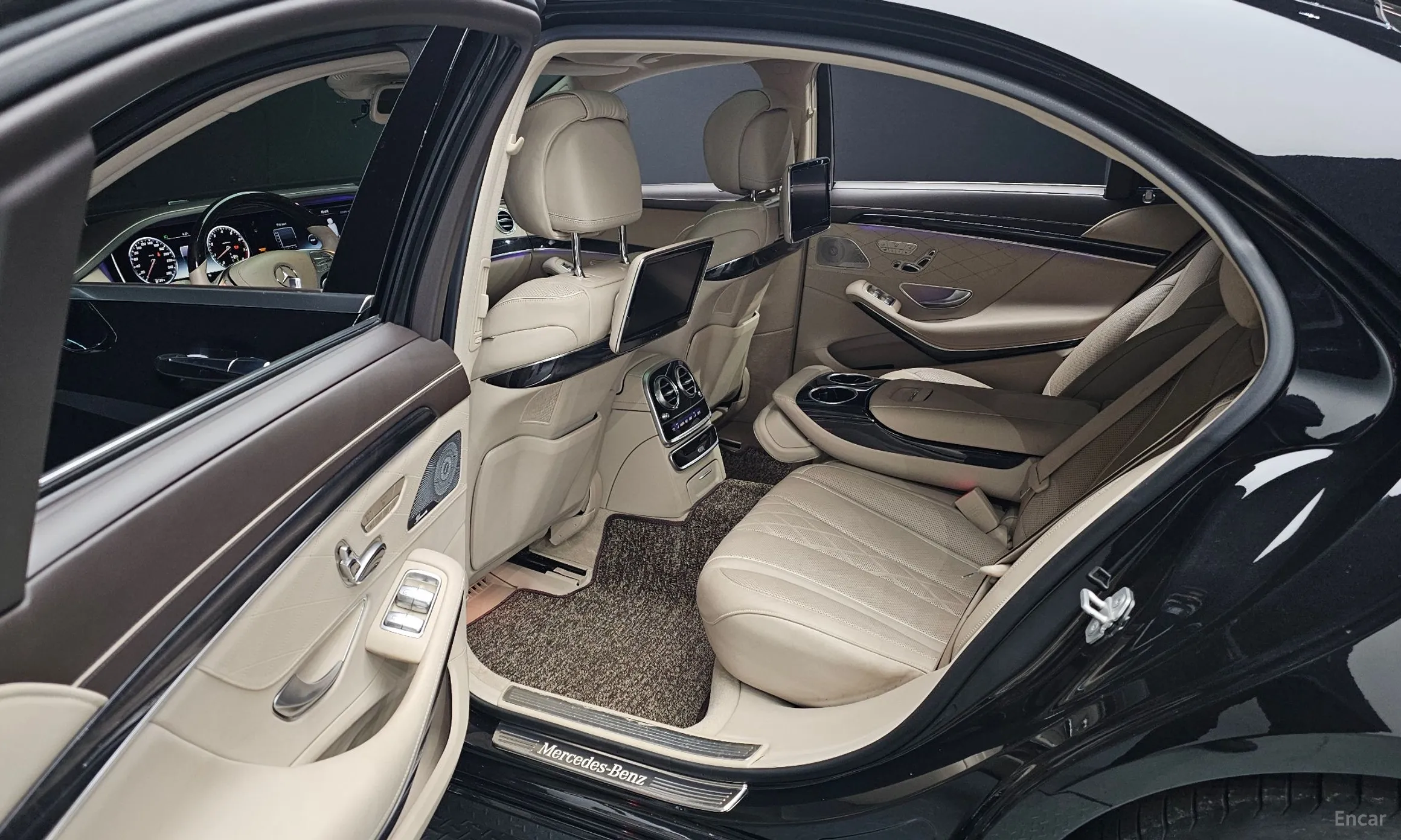 Mercedes Benz S-Class W222 превью 12