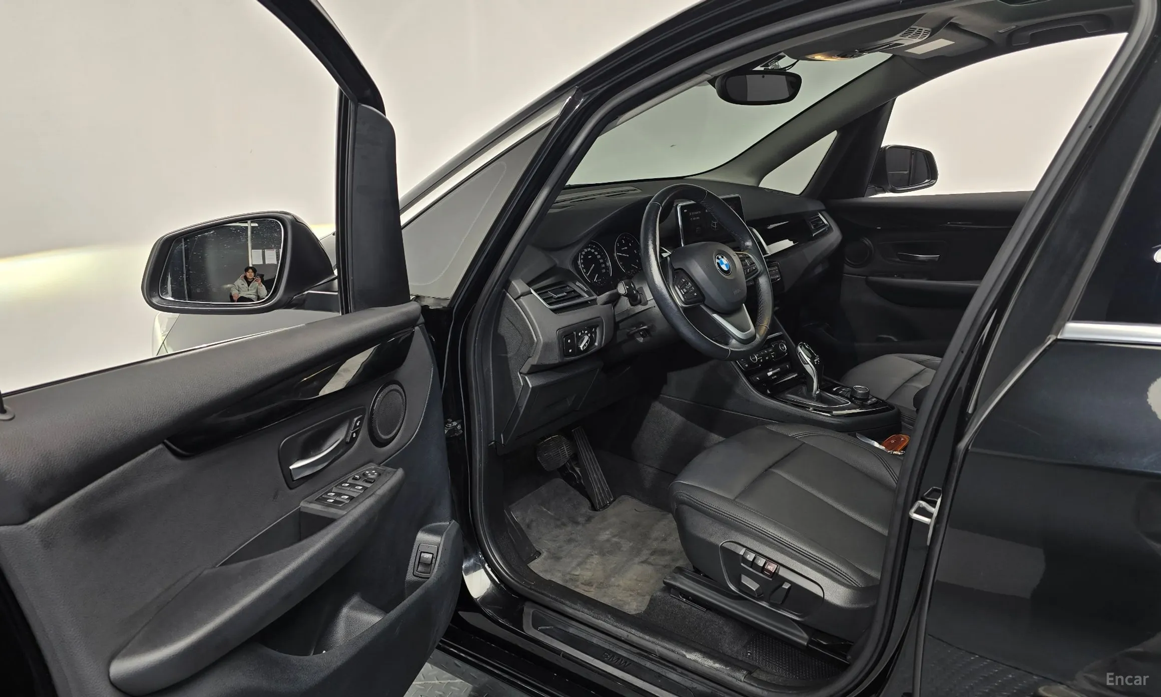BMW 2-Series Active Tourer (F45) превью 10