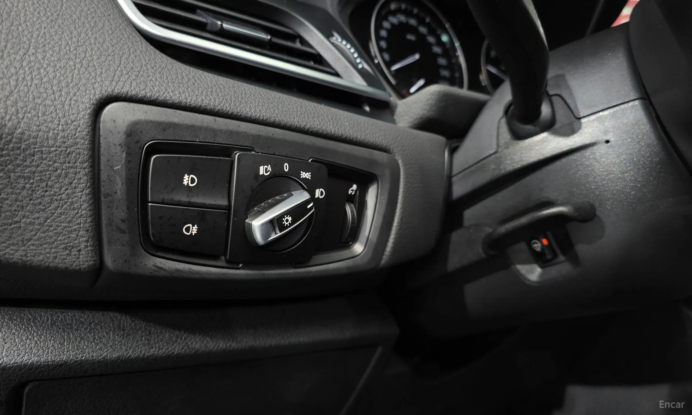 BMW 2-Series Active Tourer (F45) превью 18