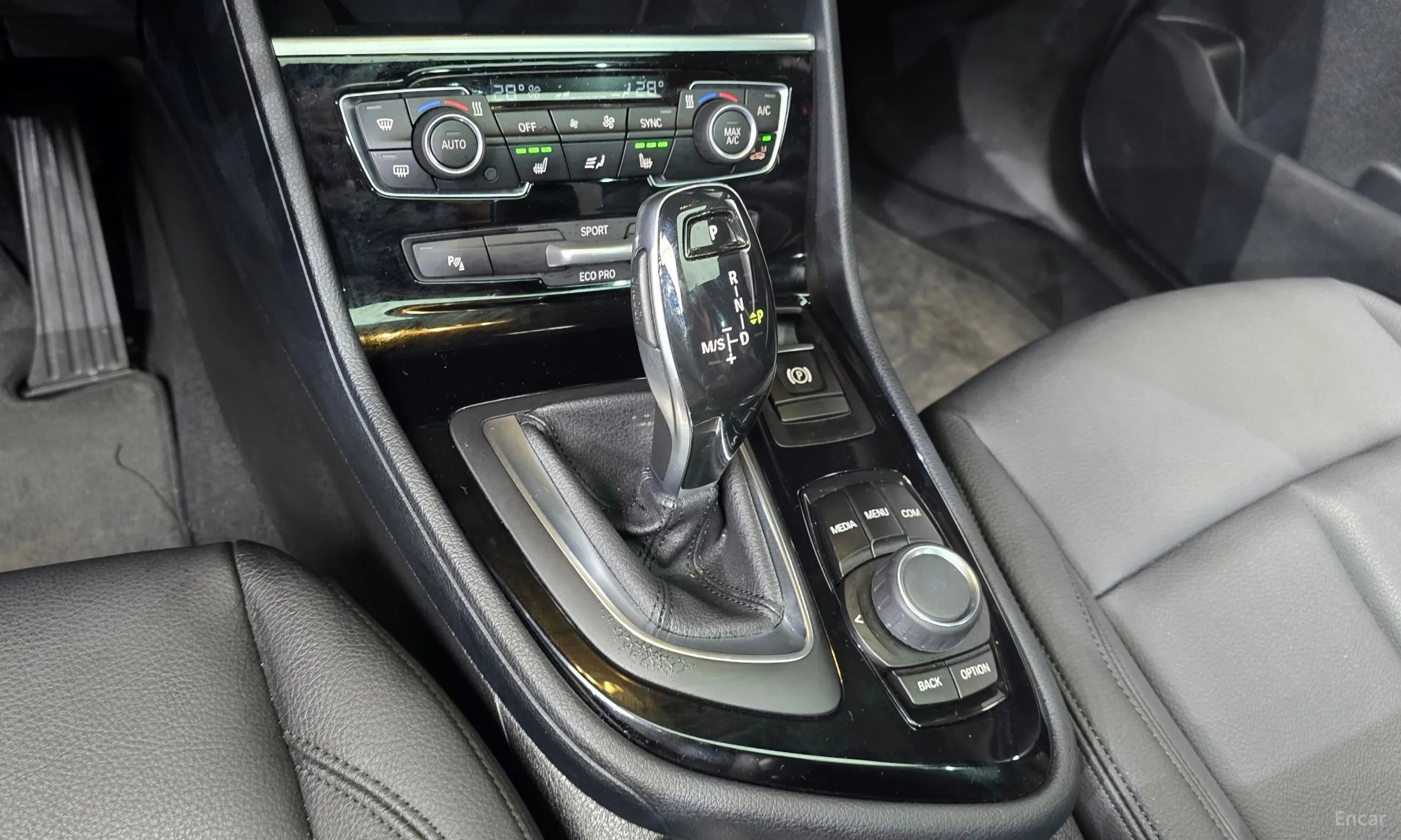 BMW 2-Series Active Tourer (F45) превью 9