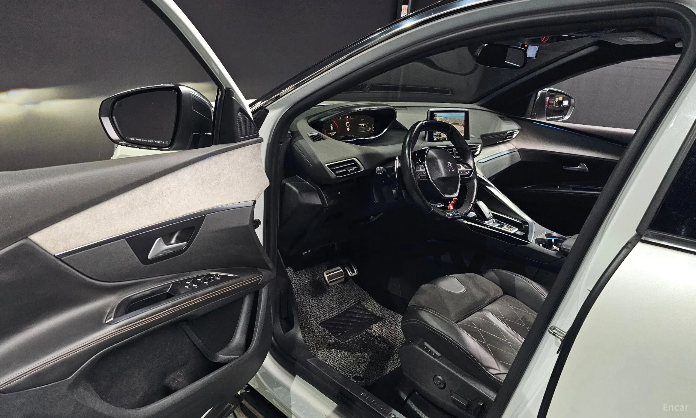 Peugeot 5008 2nd generation превью 12