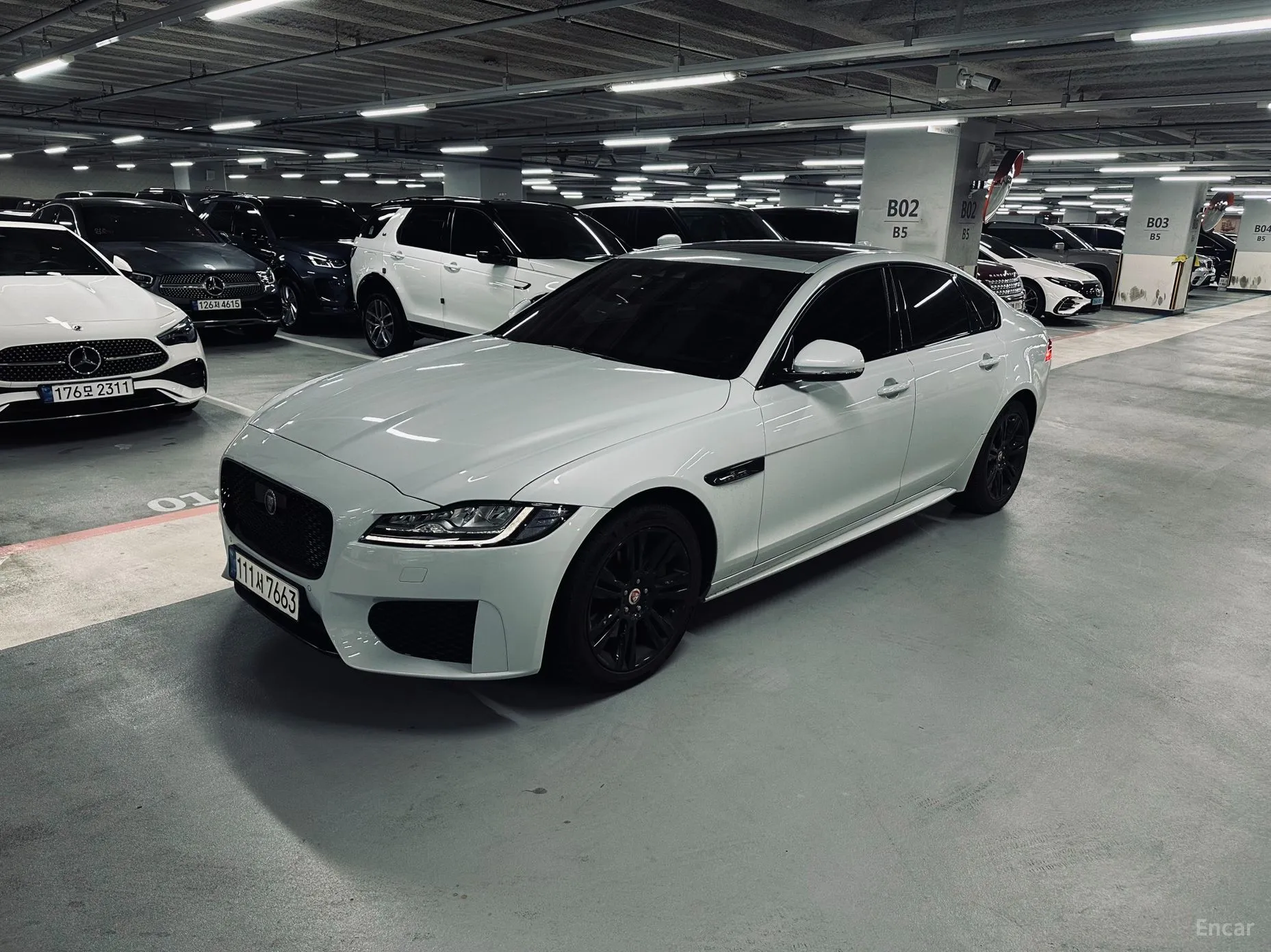 Jaguar XF (x260) превью 2