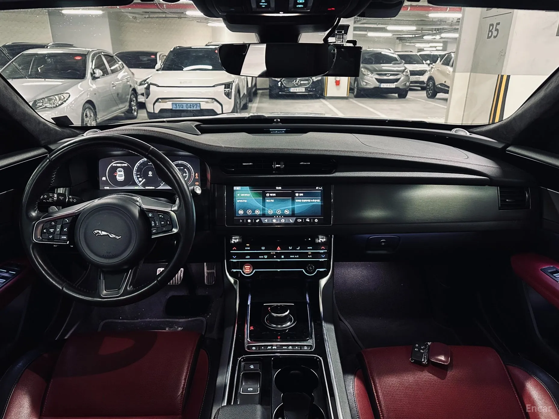 Jaguar XF (x260) превью 7