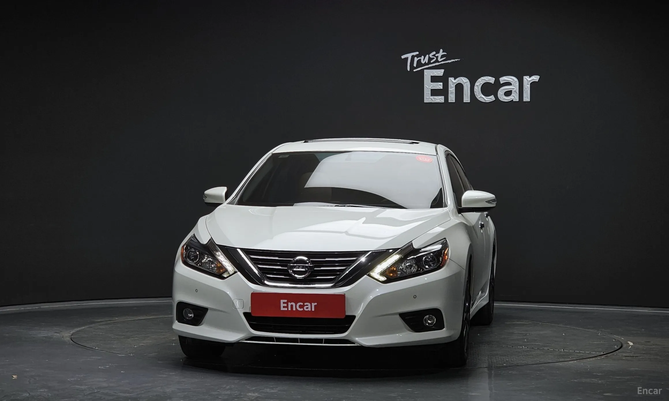 Nissan Altima превью 3