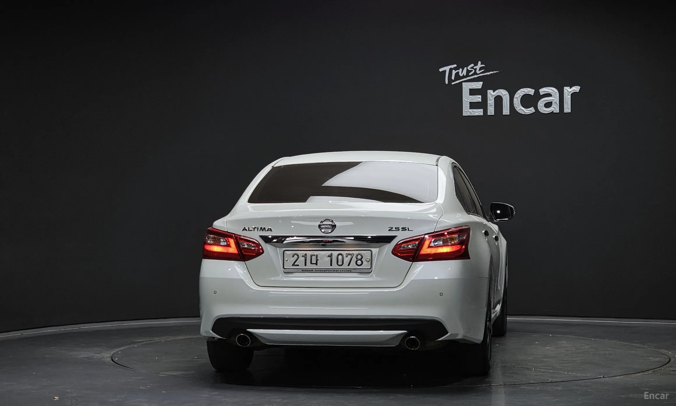 Nissan Altima превью 4