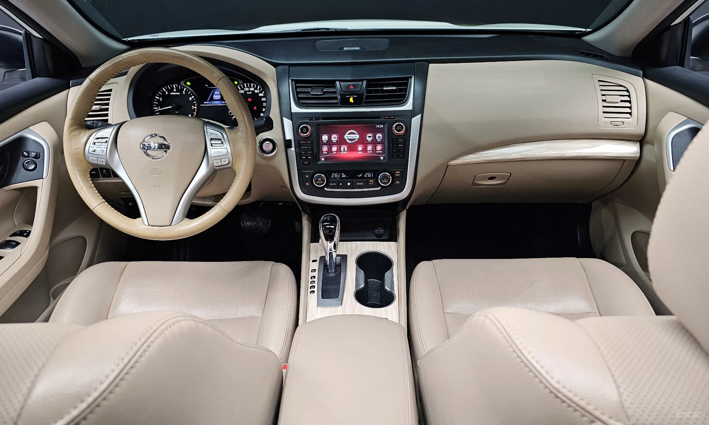 Nissan Altima превью 7