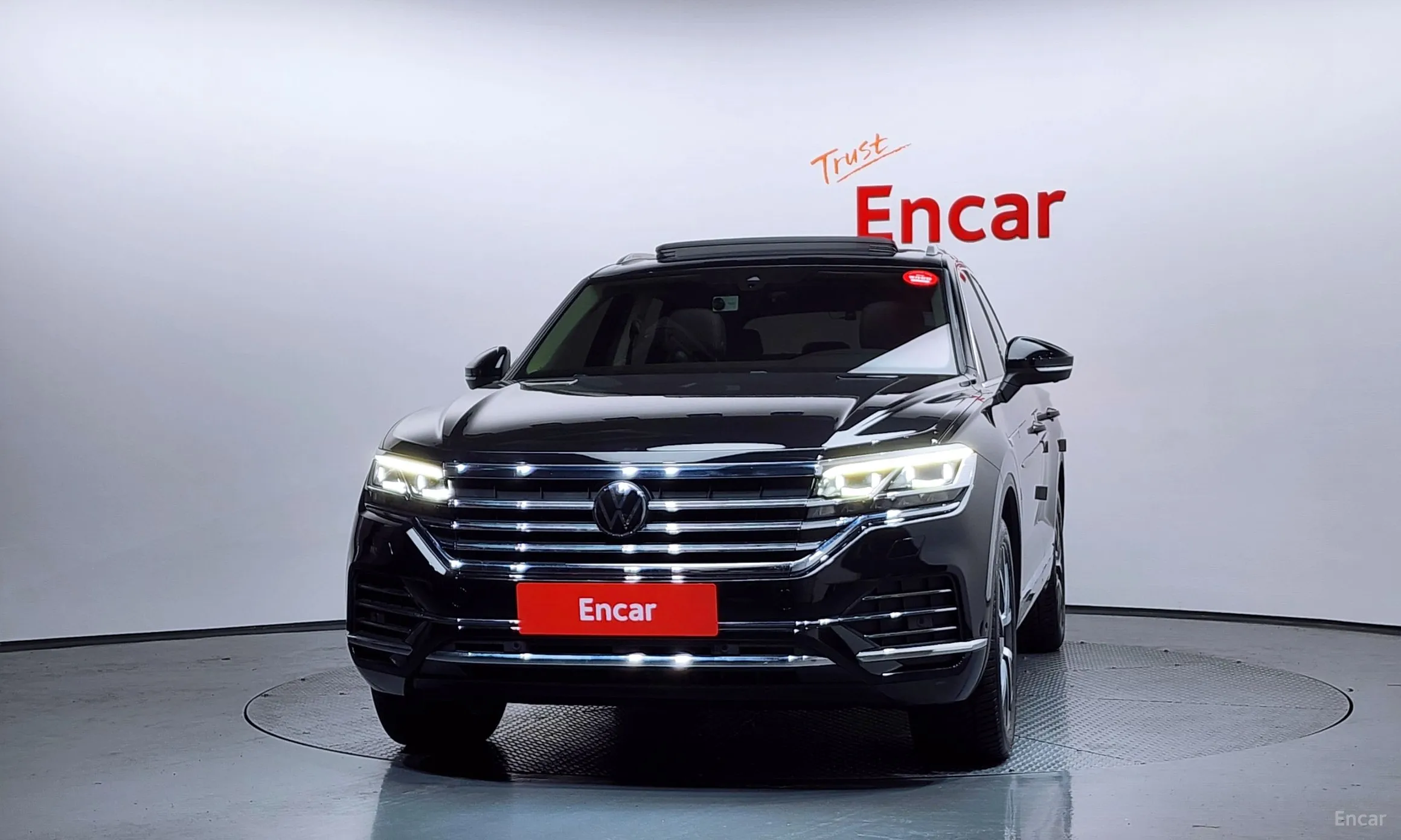 Volkswagen Touareg 3rd Generation превью 3