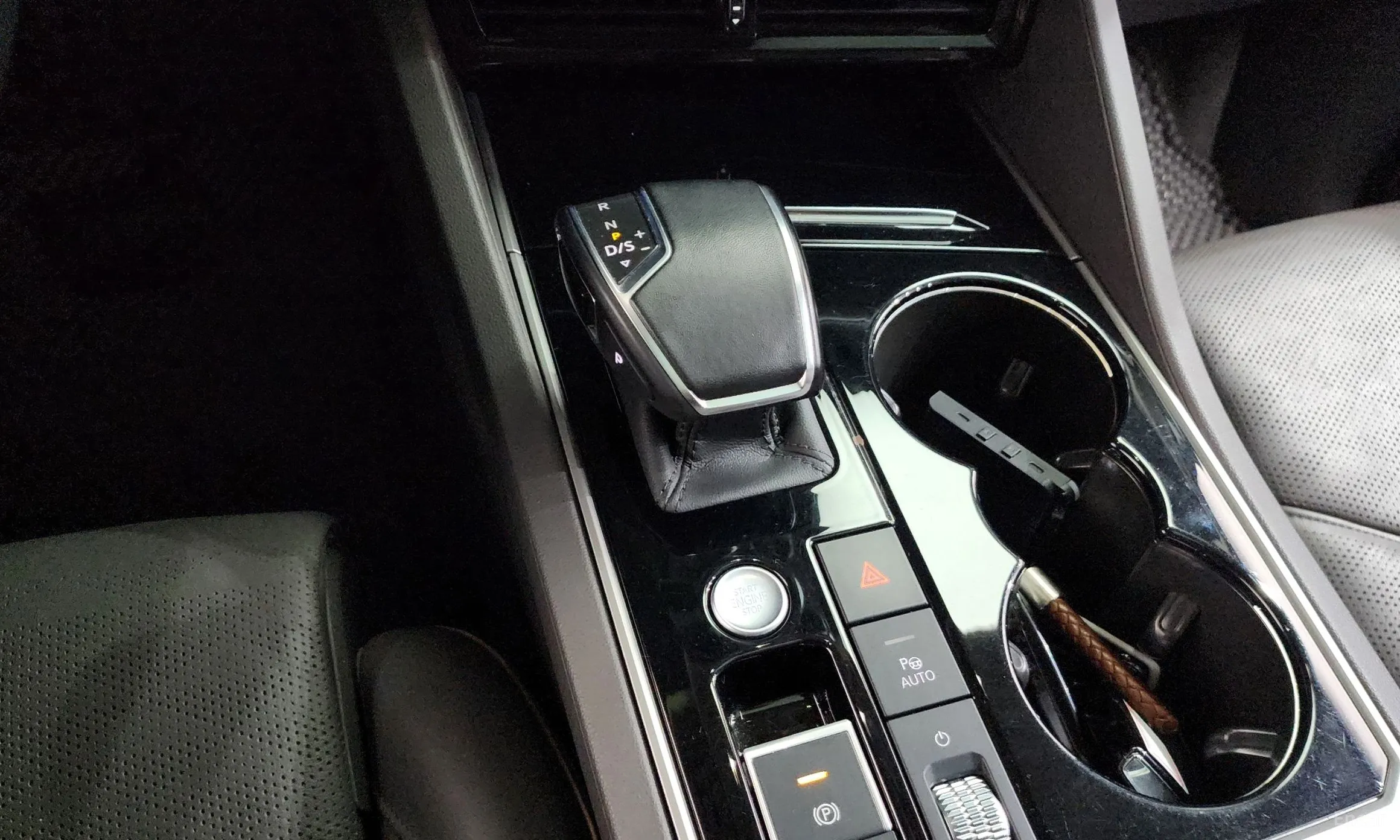 Volkswagen Touareg 3rd Generation превью 9