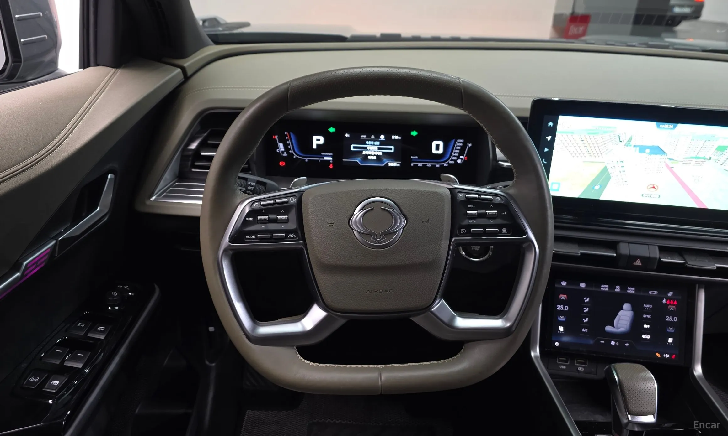 KG Mobility (SsangYong) Torres превью 13