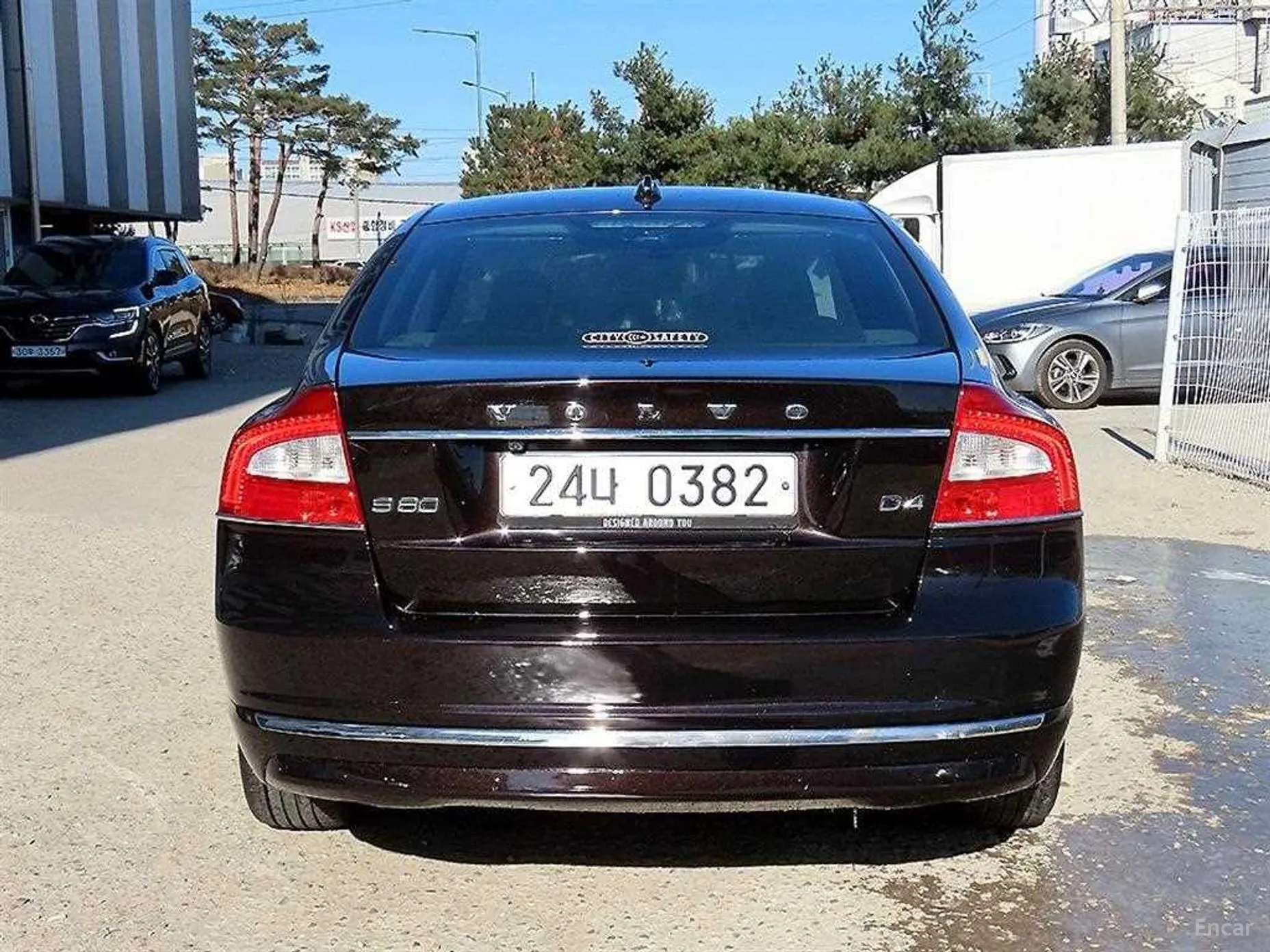 Volvo S80 превью 4