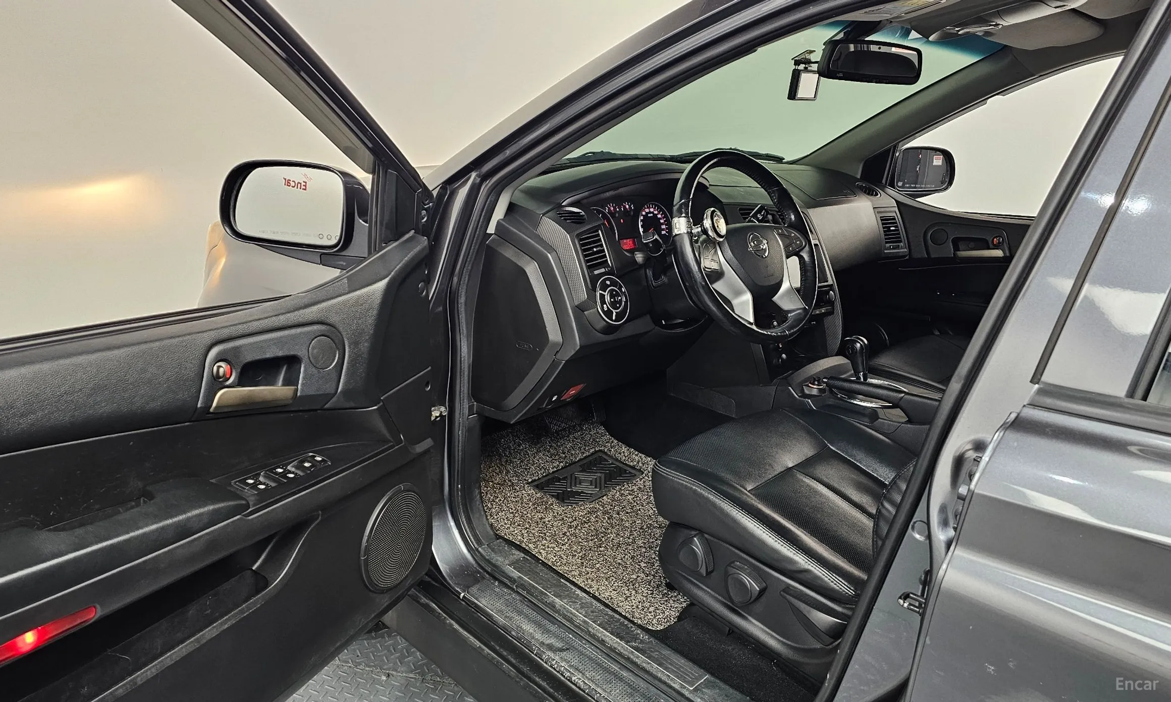 KG Mobility (SsangYong) Korando Sports превью 10