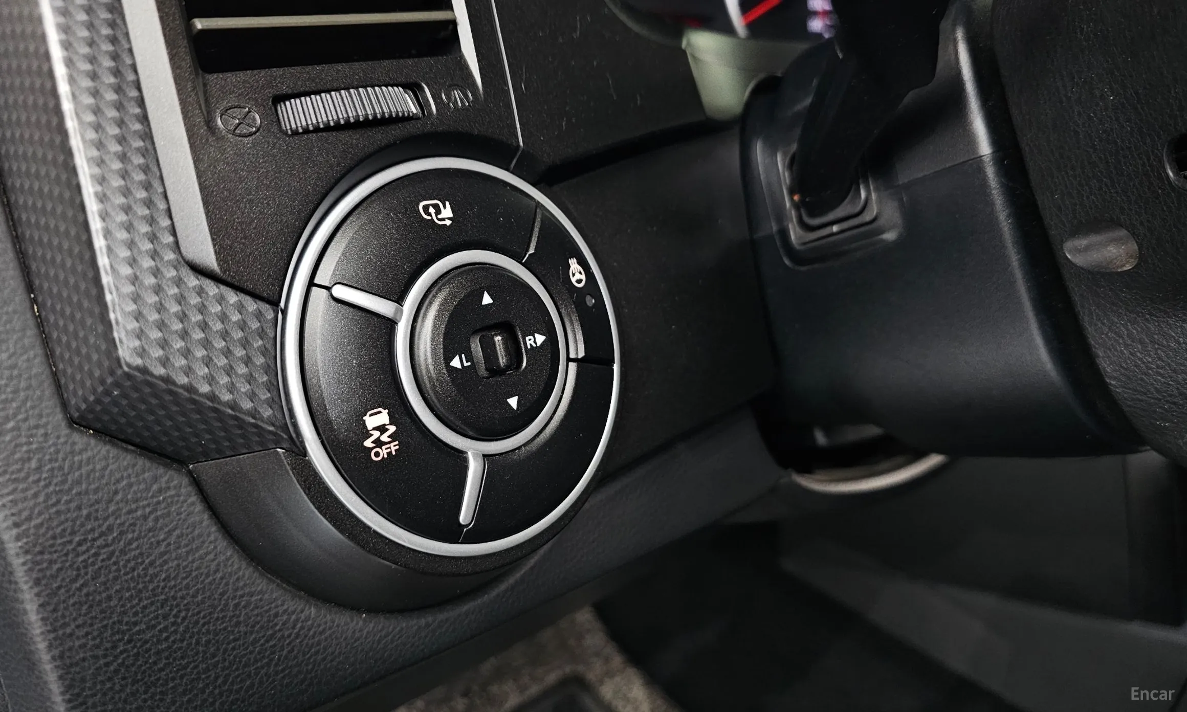 KG Mobility (SsangYong) Korando Sports превью 14