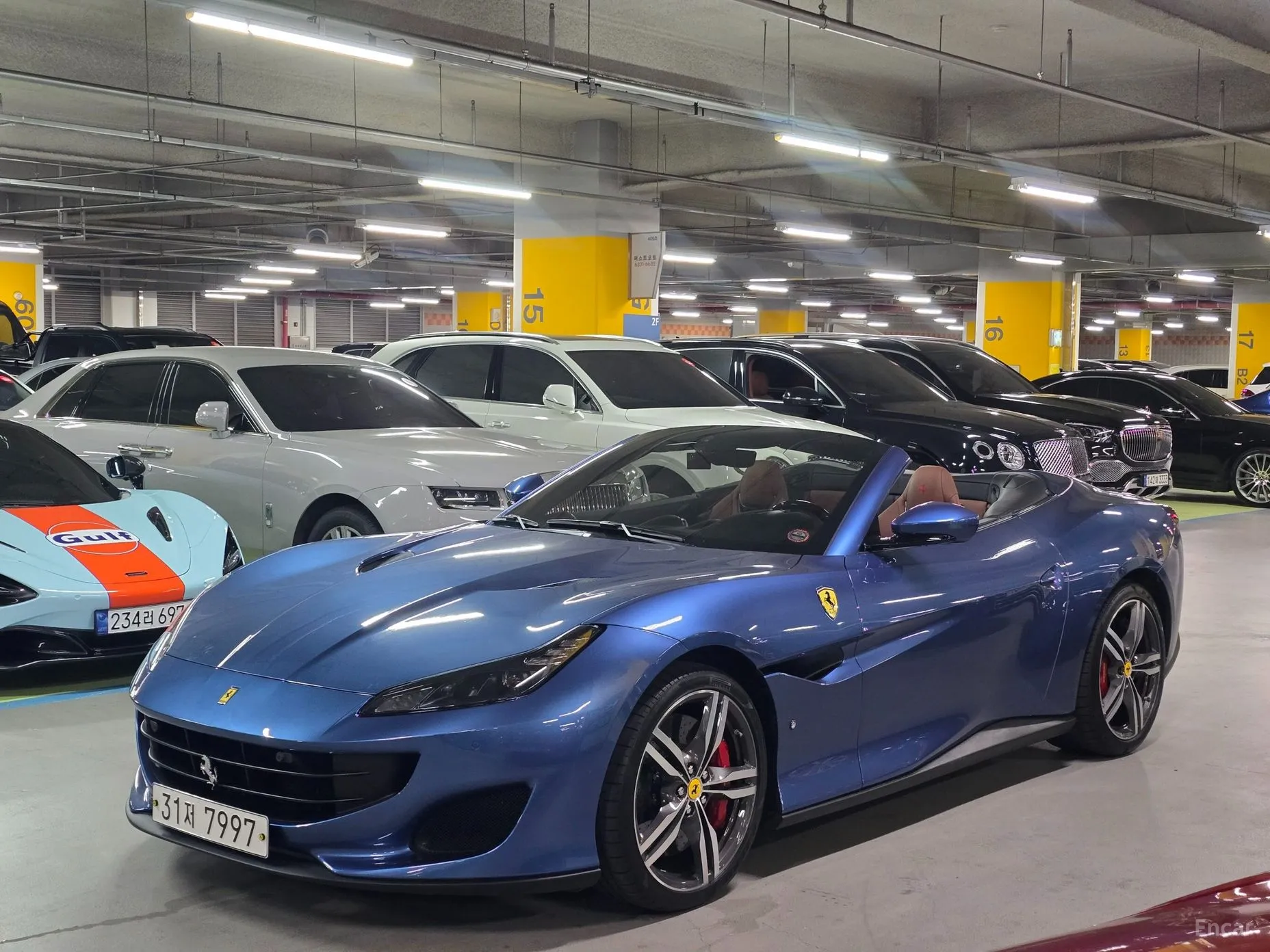 Ferrari Portofino превью 18