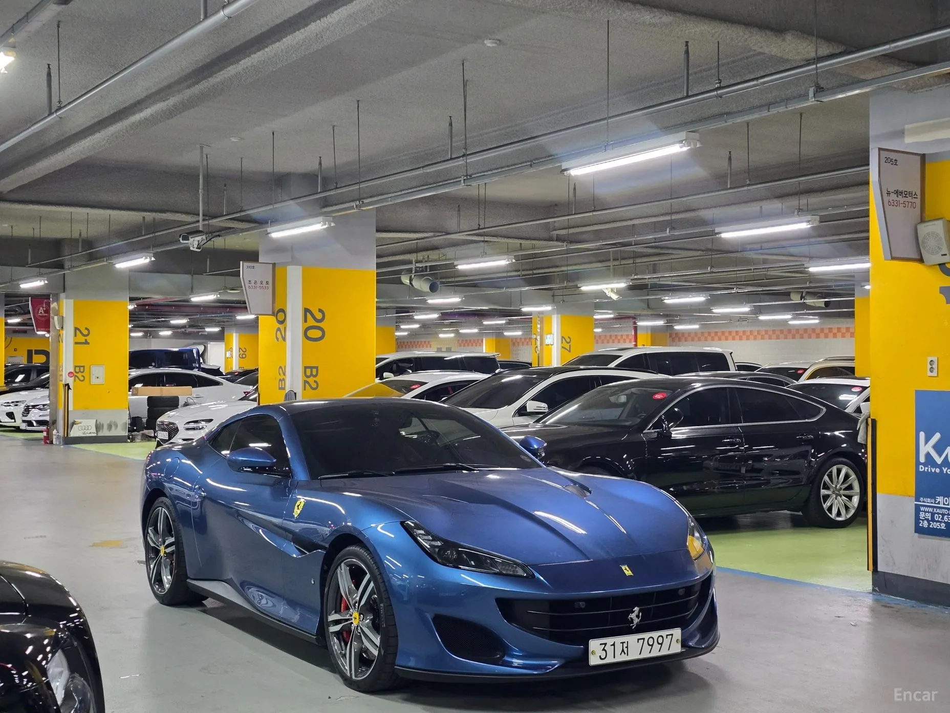 Ferrari Portofino превью 3