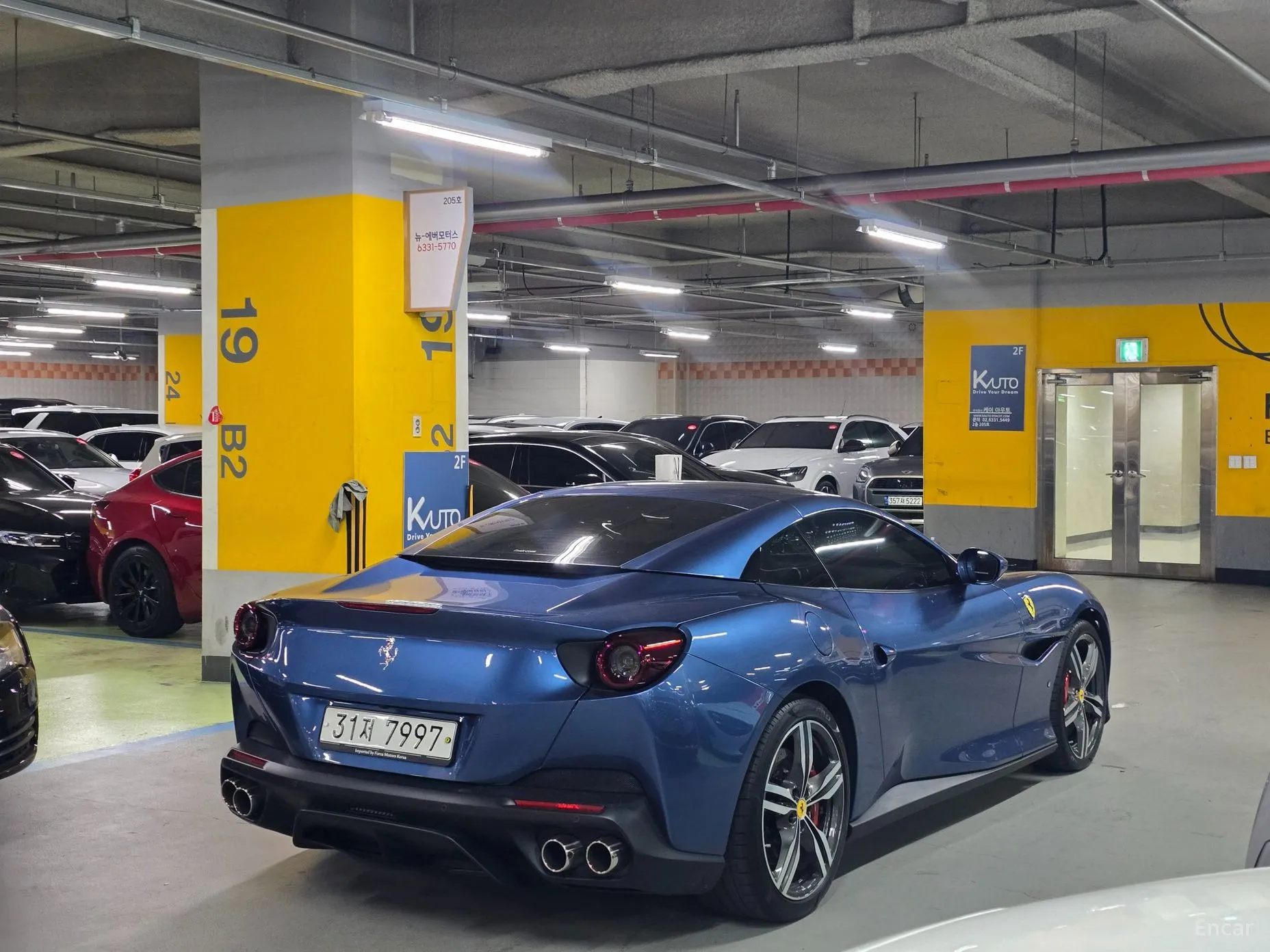 Ferrari Portofino превью 6