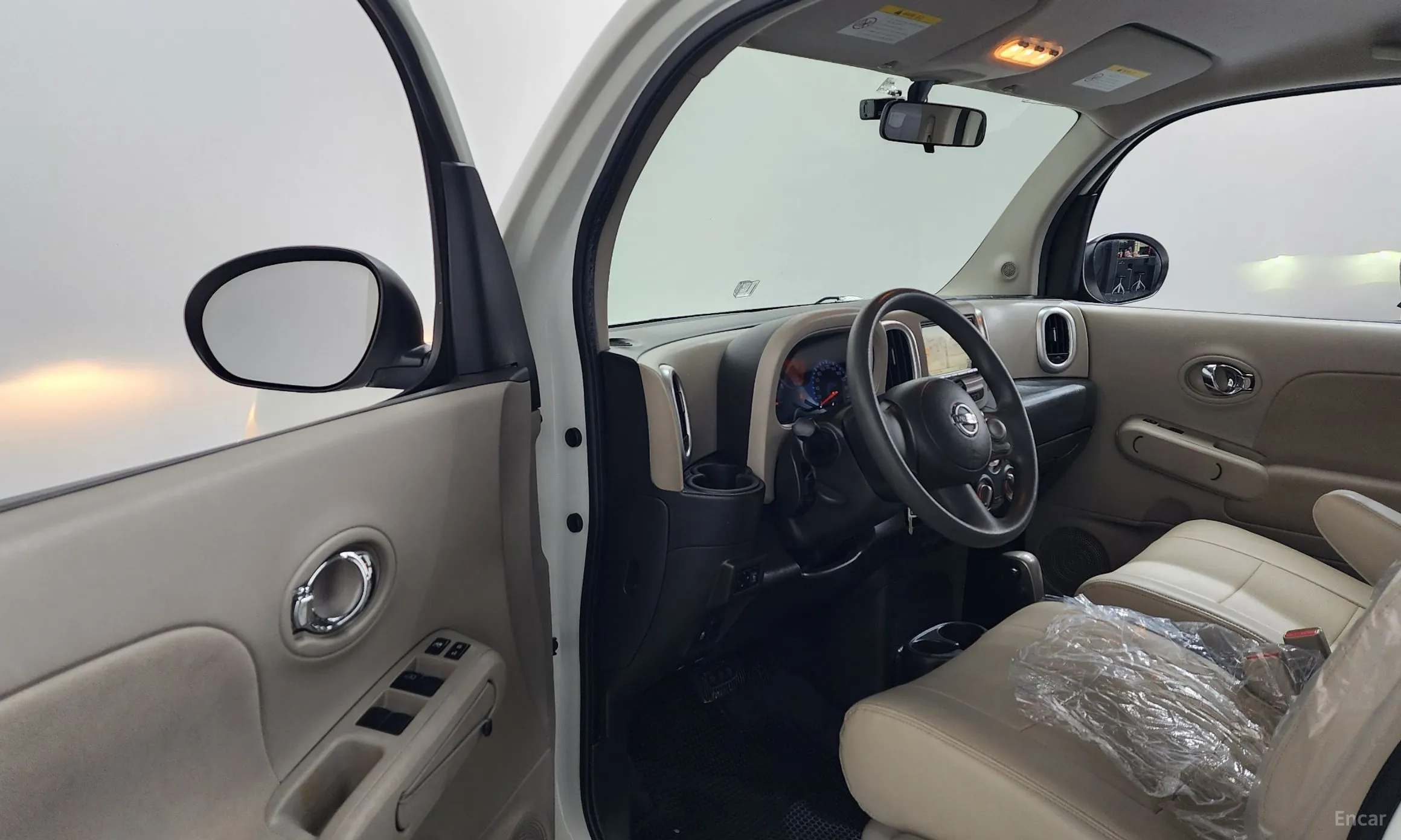 Nissan Cube превью 10