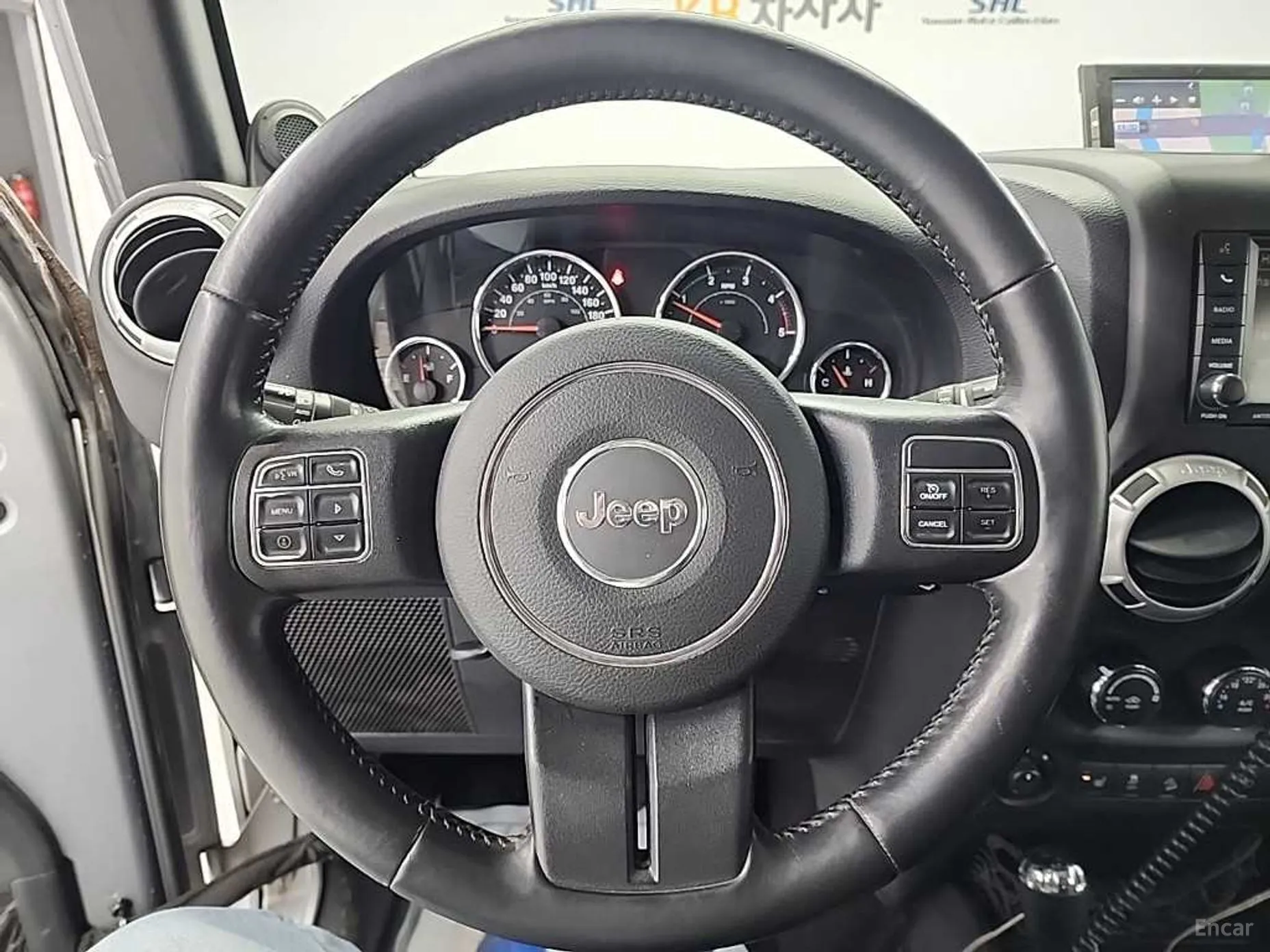 Jeep Wrangler (JK) превью 10
