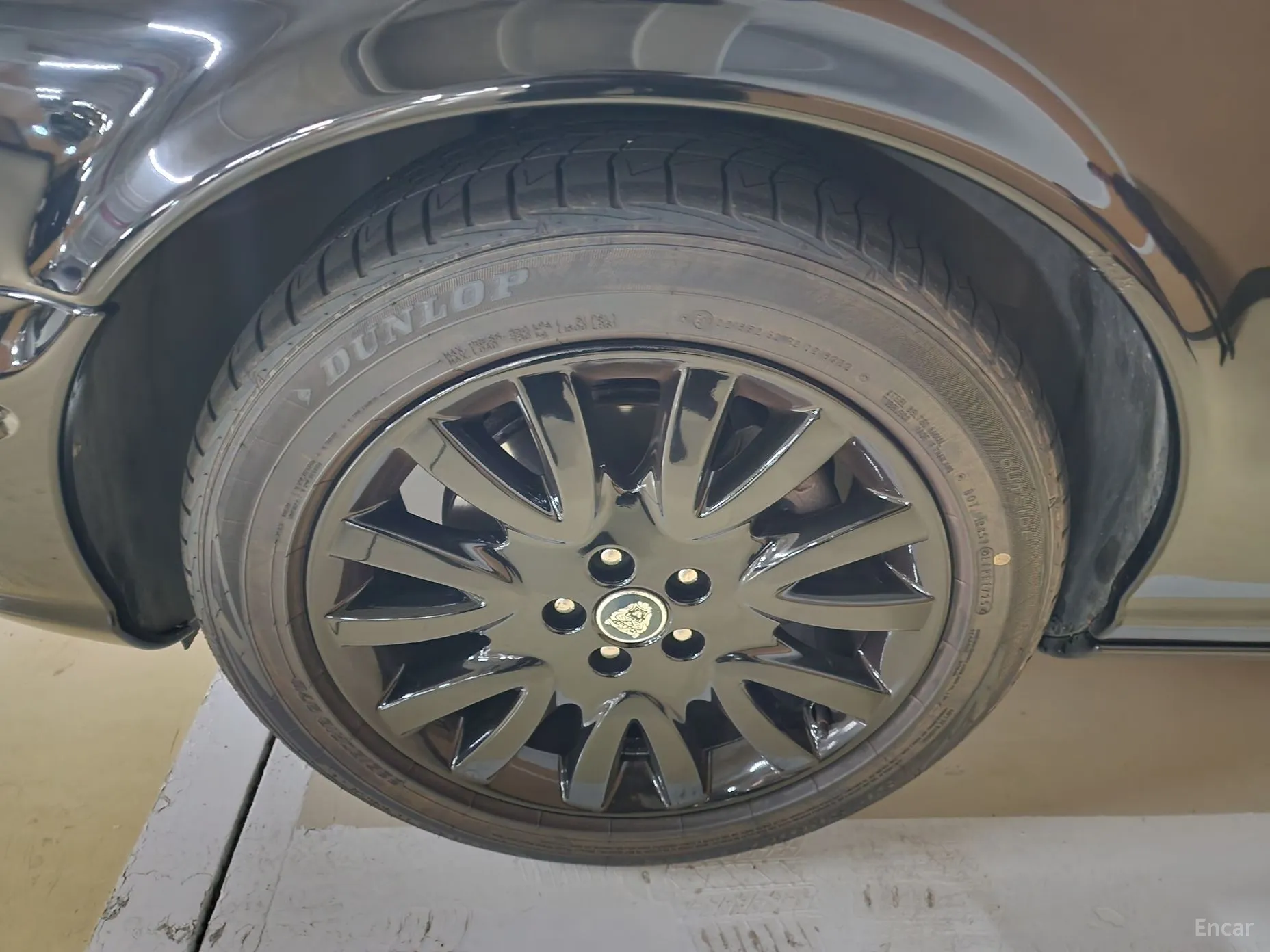 Jaguar XJ-8 превью 20