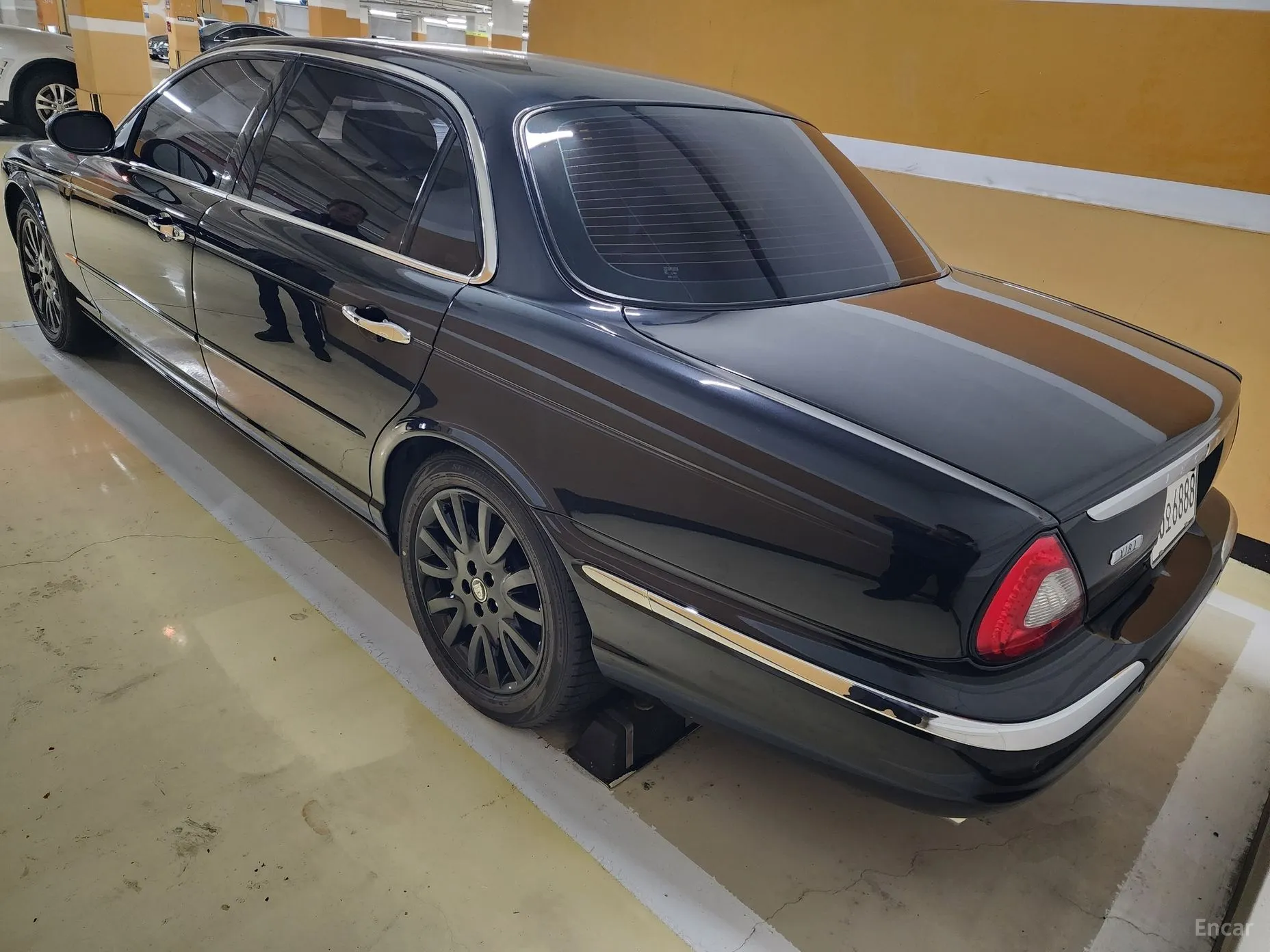 Jaguar XJ-8 превью 4