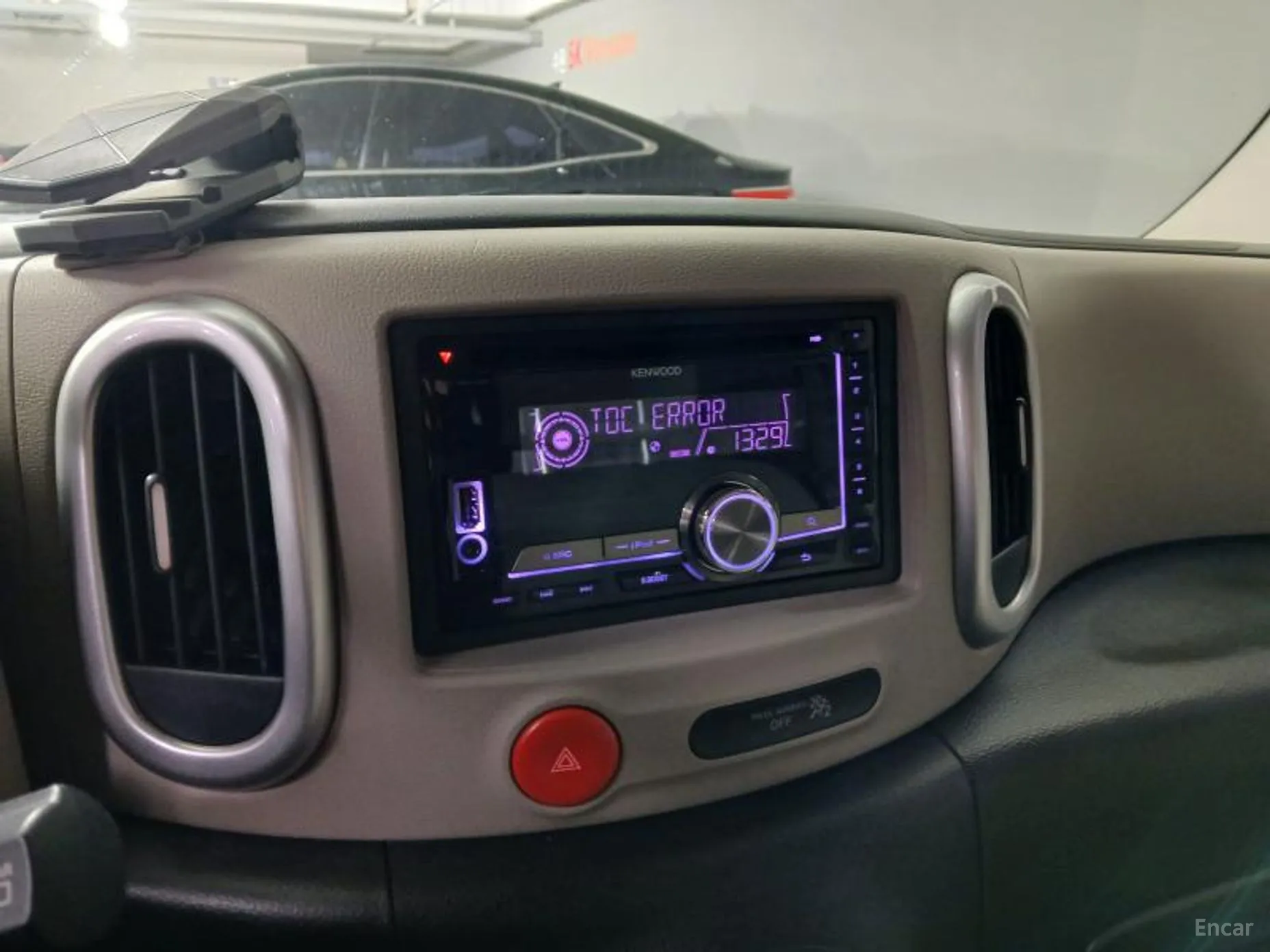 Nissan Cube превью 13
