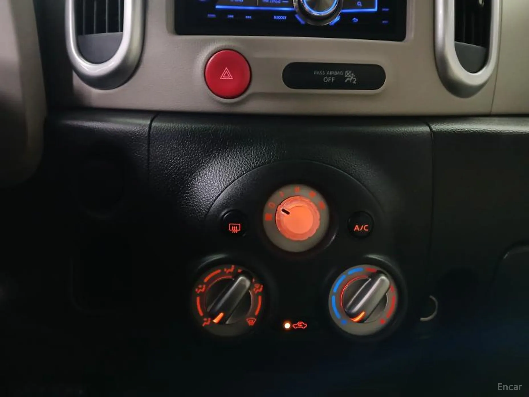 Nissan Cube превью 14