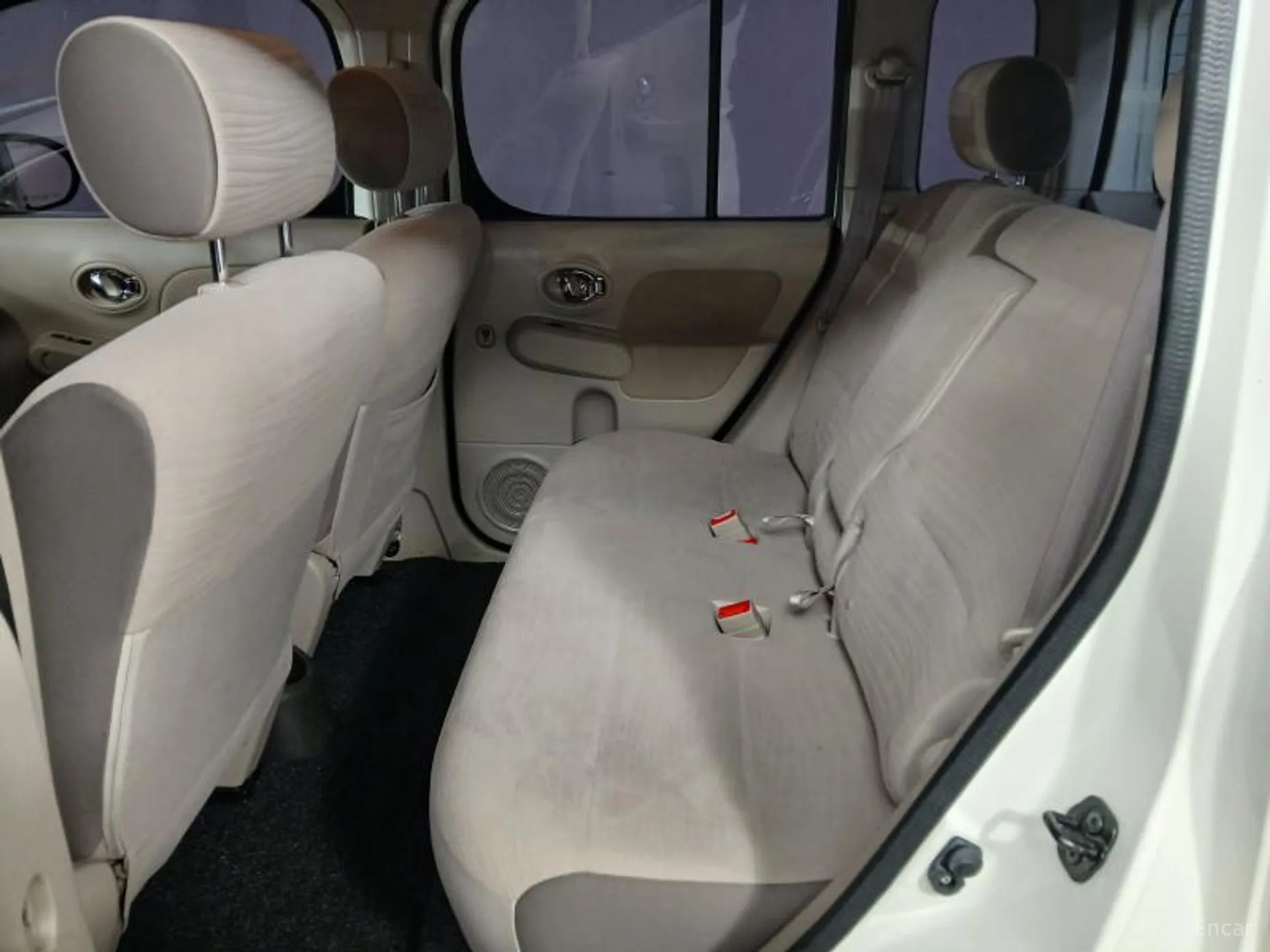 Nissan Cube превью 7