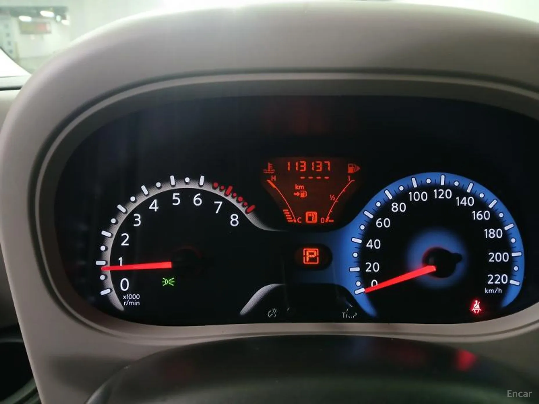 Nissan Cube превью 9